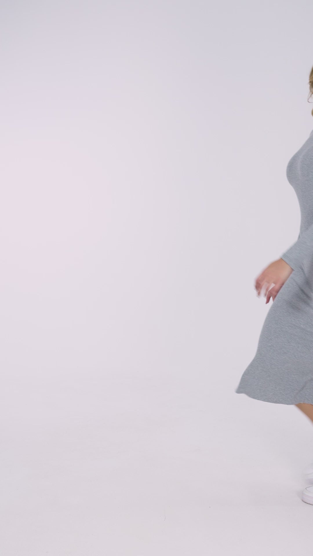 Vestido Midi Canelado Gola Alta Manga Longa Cinza