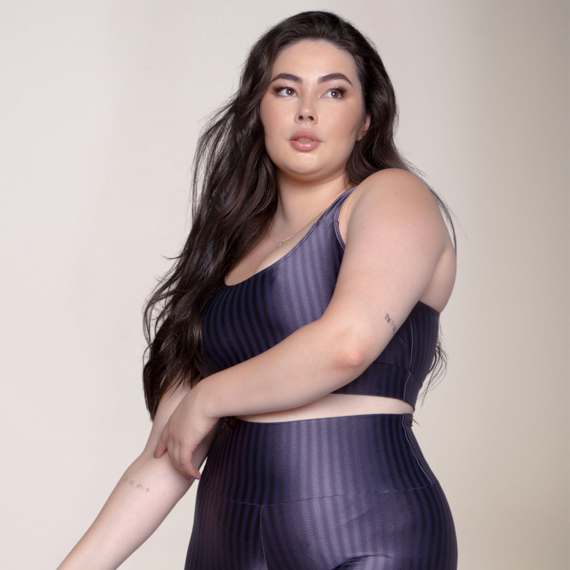 Top Fitness Plus Size New Zig Sem Bojo Cinza - VEKYO