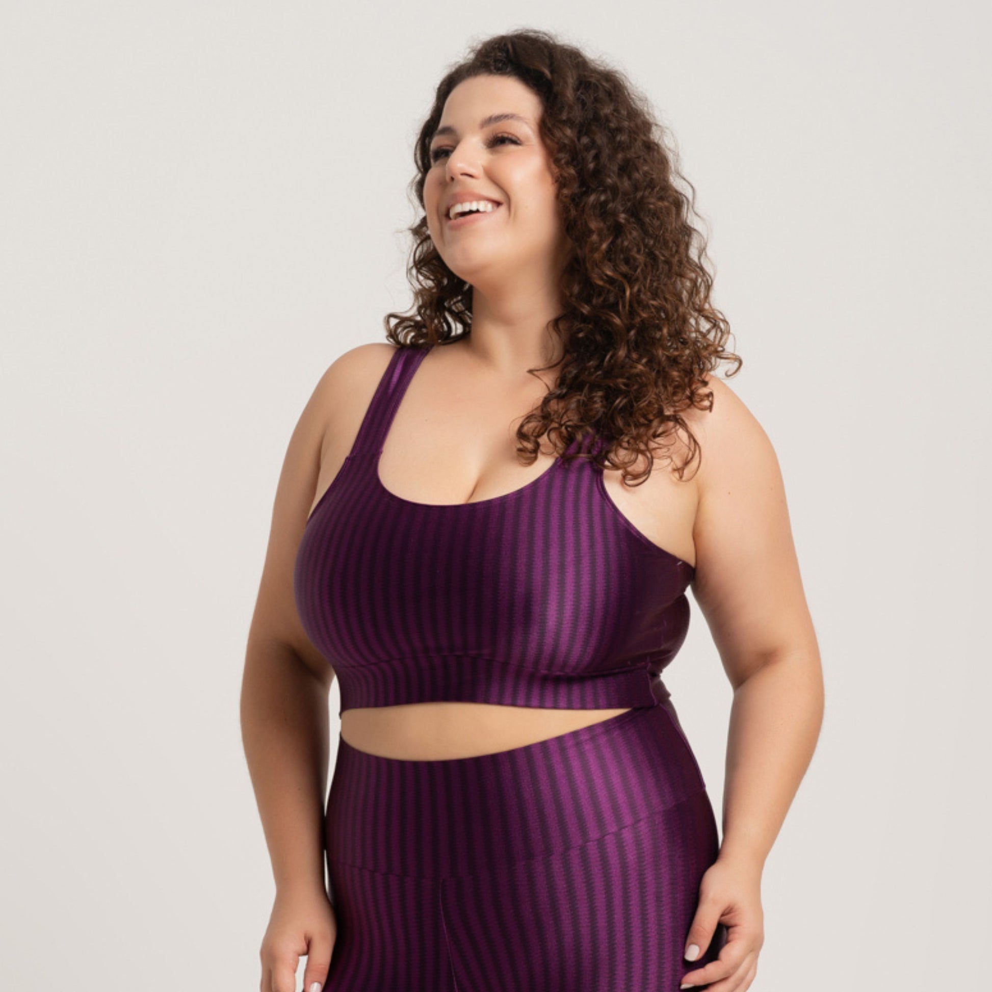 Top Fitness Plus Size New Zig Sem Bojo Roxo - VEKYO