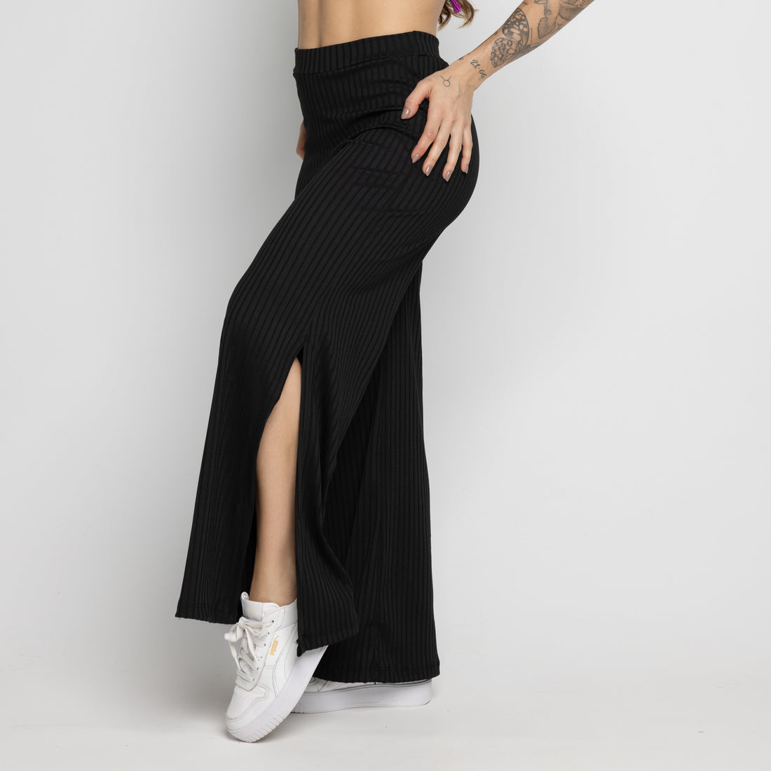Calça Flare Pantalona Cintura Alta Com Fenda Preto - VEKYO
