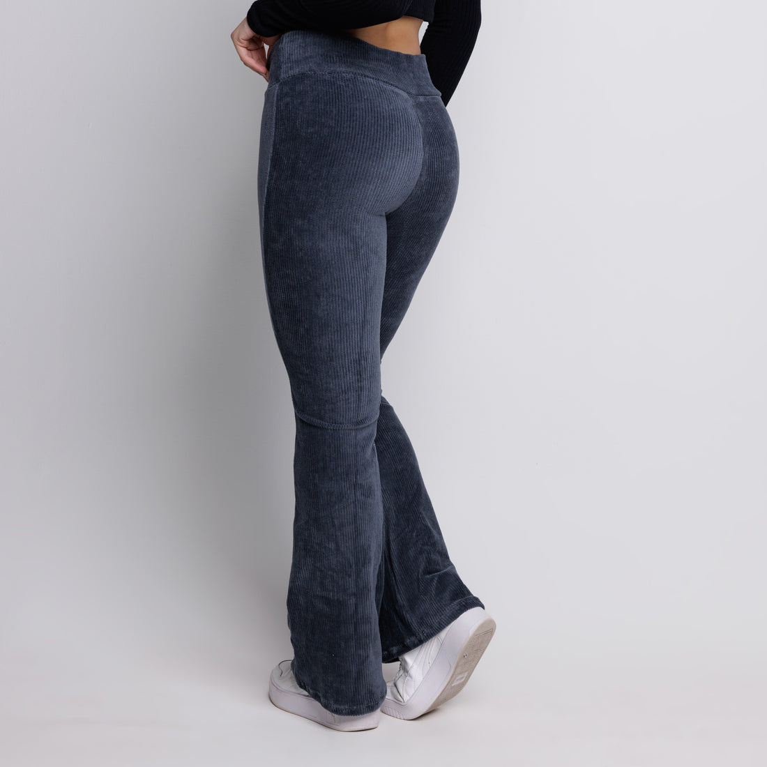 Calça Flare Veludo Cotelê Cintura Alta Cinza - VEKYO
