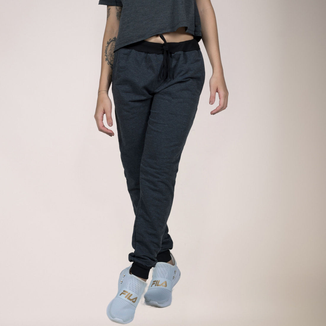 Calça Jogger Esportiva Moletinho Com Cadarço Chumbo - VEKYO