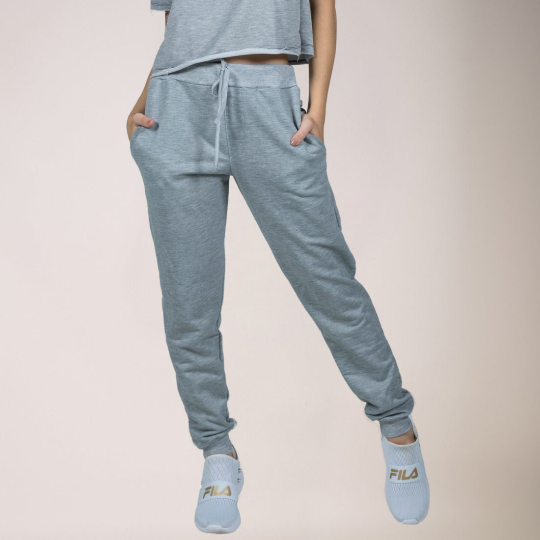 Calça Jogger Esportiva Moletinho Com Cadarço Cinza - VEKYO