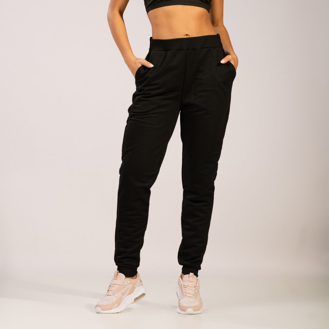 Calça Moletinho Jogger Com Elástico e Bolsos Preto - VEKYO