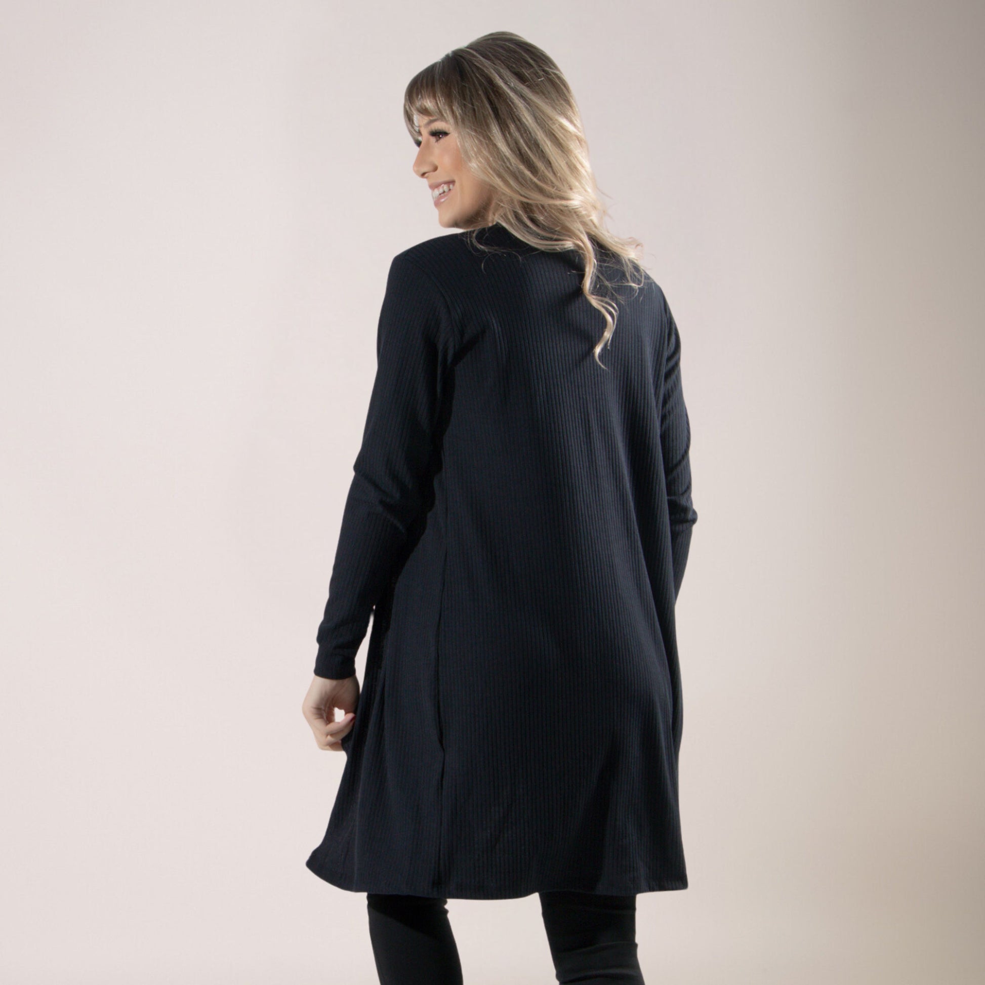 Cardigan Kimono Canelado Manga Longa Preto - VEKYO