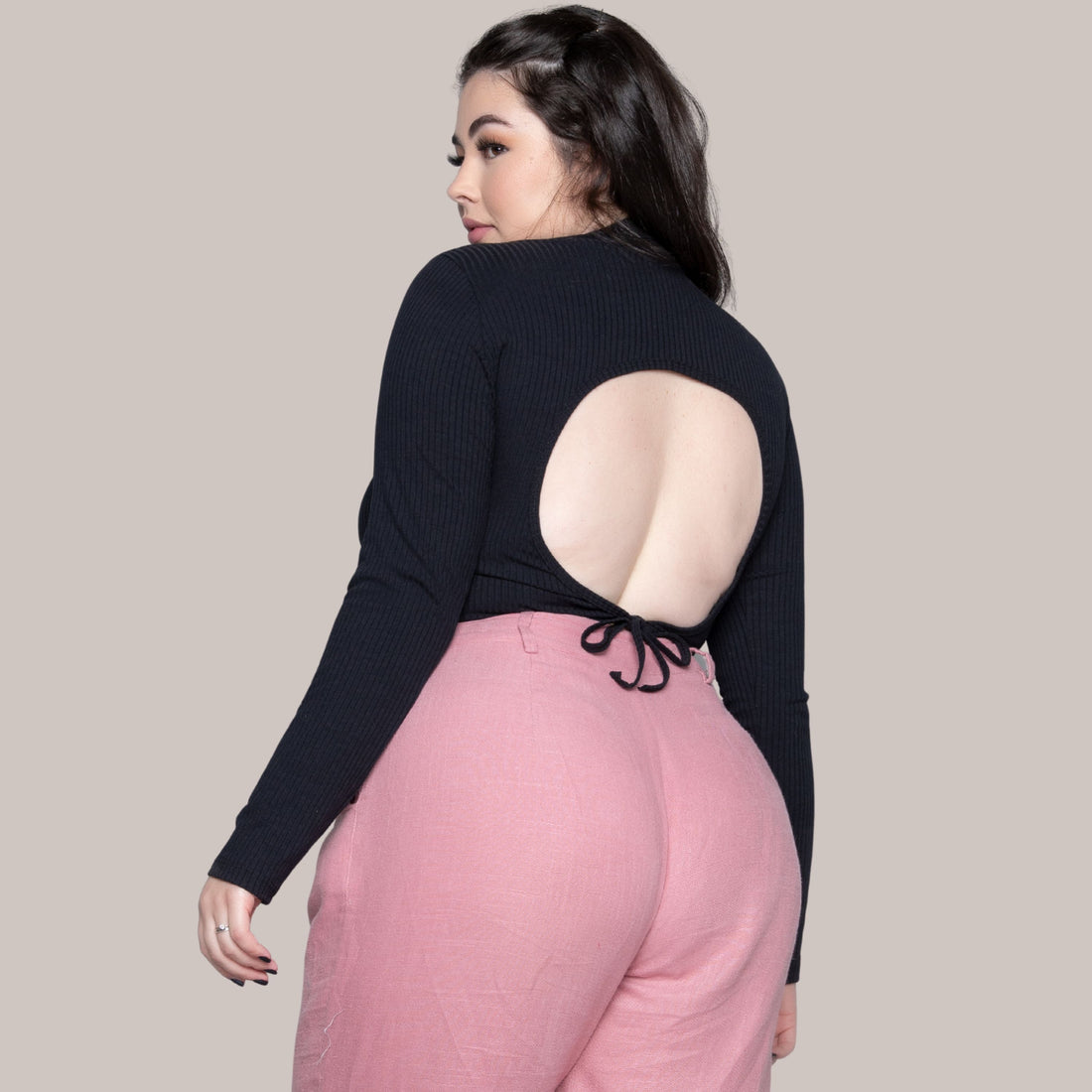 Cropped Canelado Gola Alta e Manga Longa Costa Nua - VEKYO