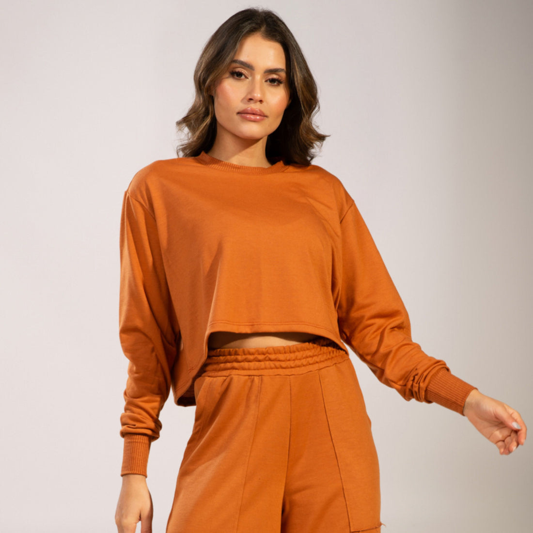 Cropped Moletinho Manga Longa Basic Caramelo - VEKYO