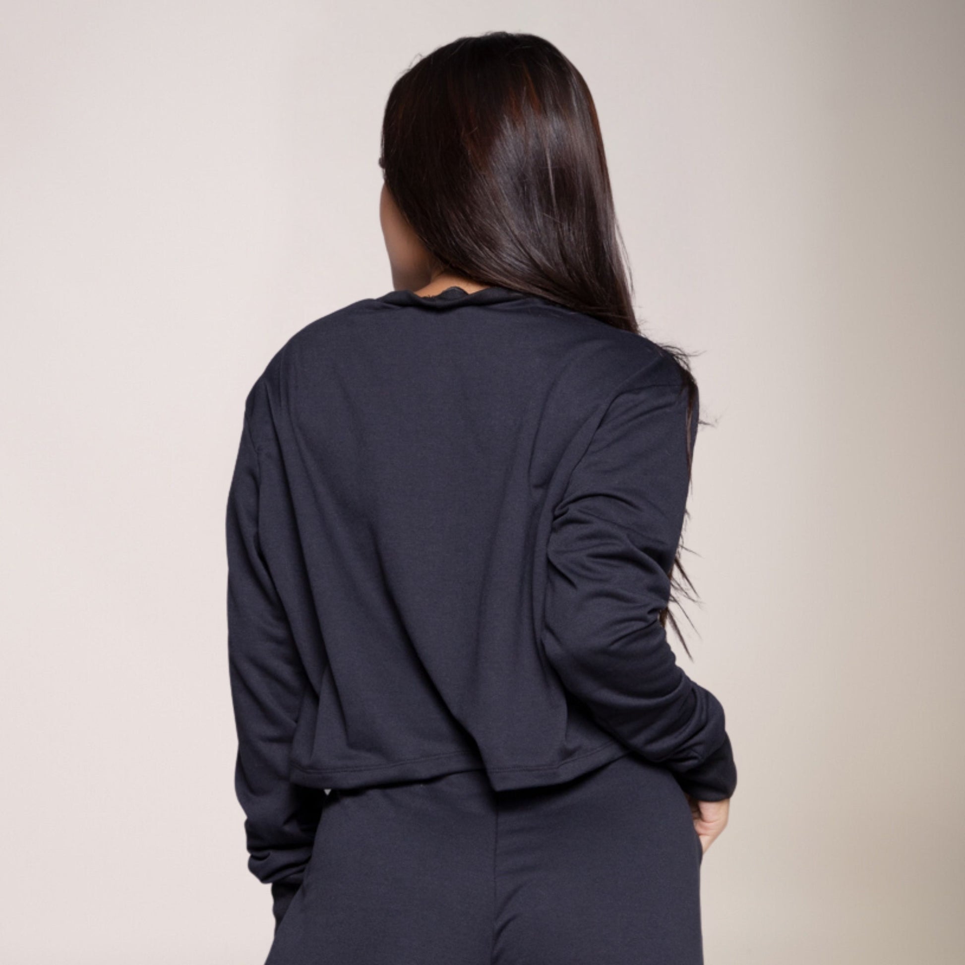 Cropped Moletinho Manga Longa Basic Preto - VEKYO