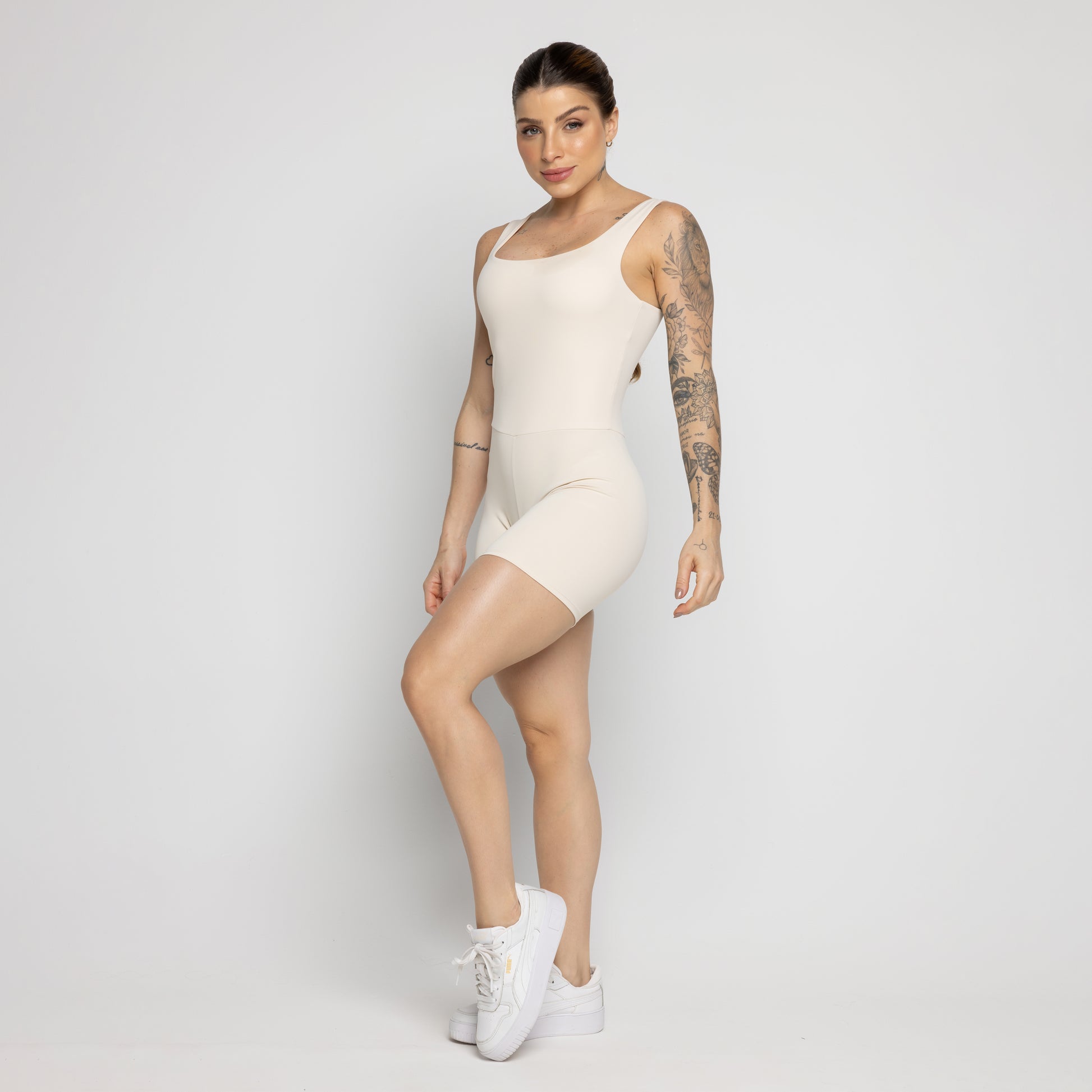 Macaquinho Fitness Not So Basic Off - VEKYO