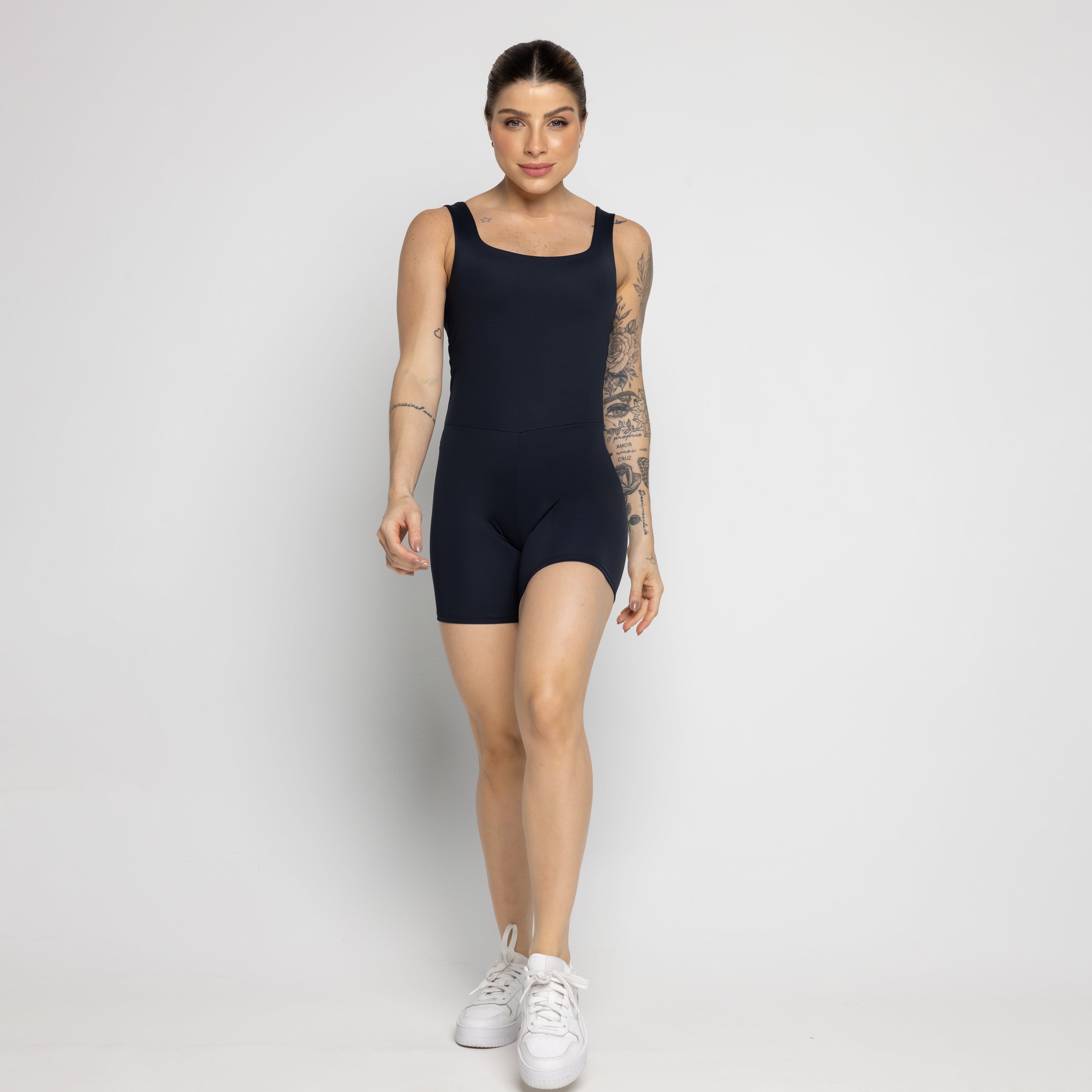 Macaquinho Fitness Not So Basic Preto - VEKYO