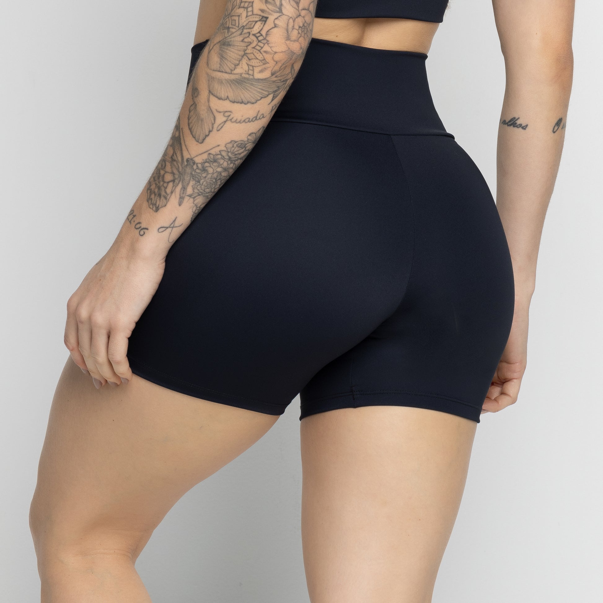 Short Fitness Not So Basic Preto - VEKYO