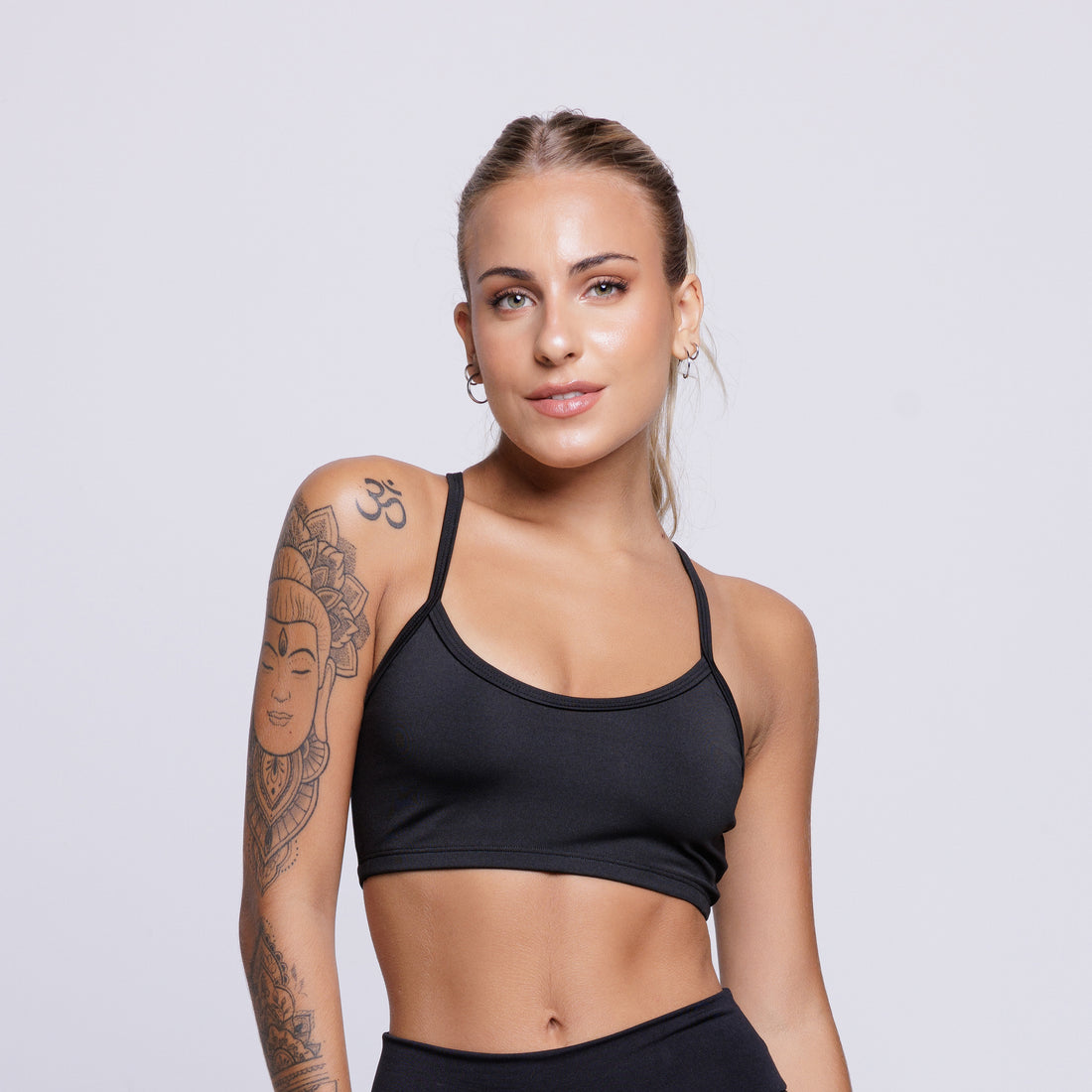 Top Fitness Nadador Feminino Alça Fina Sem Bojo Preto - VEKYO