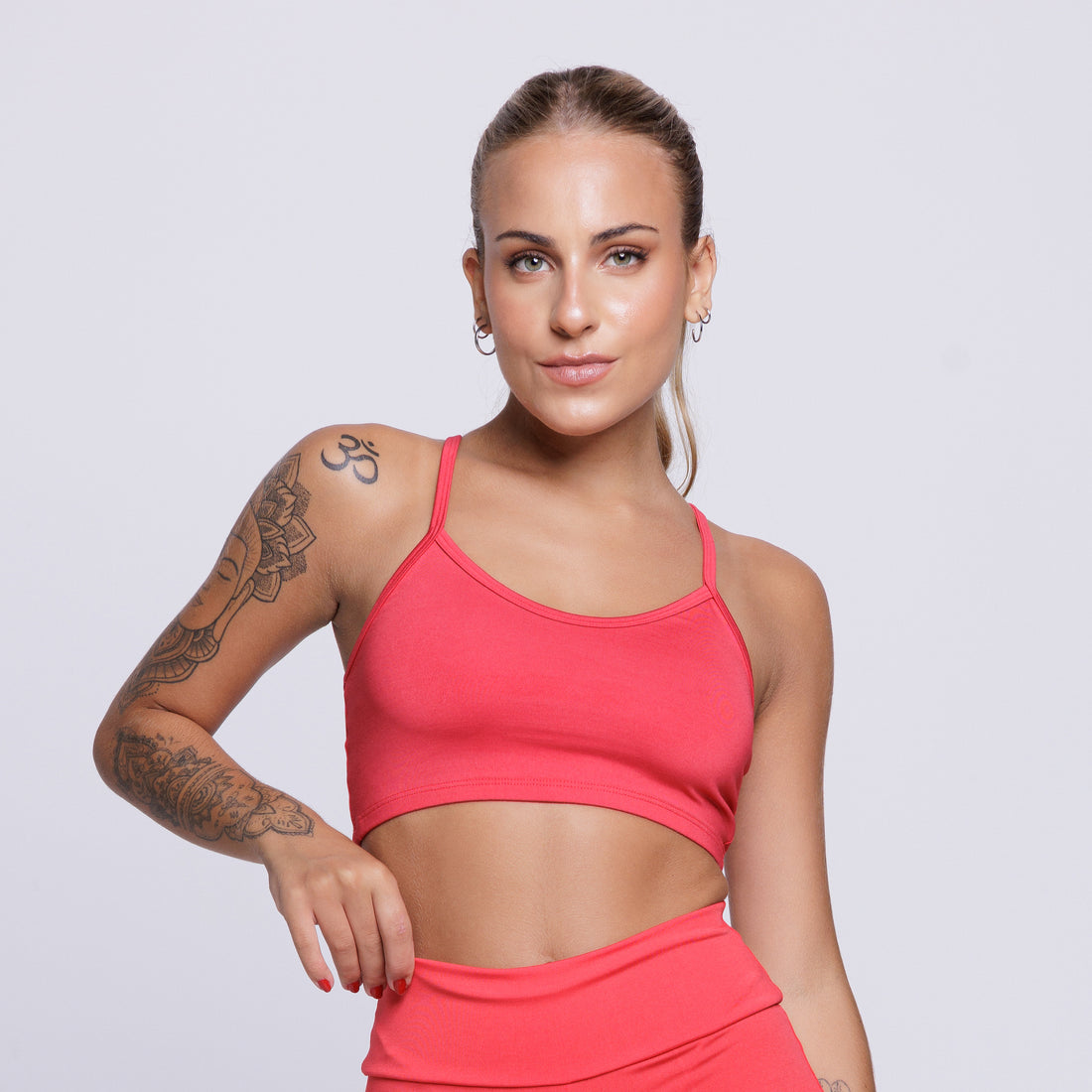 Top Fitness Nadador Feminino Alça Fina Sem Bojo Vermelho - VEKYO