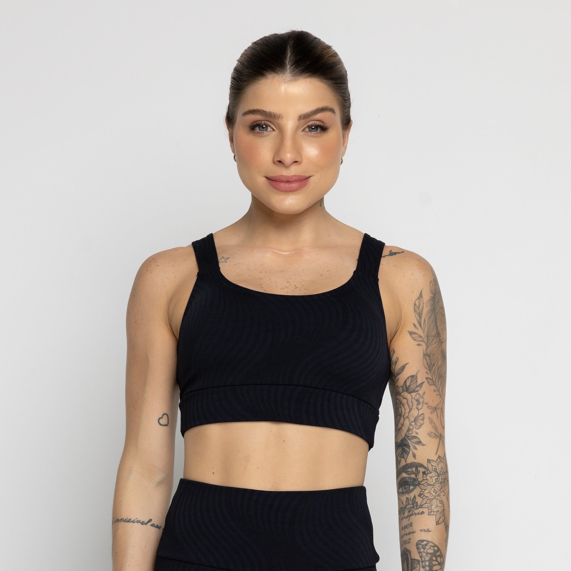 Top Jacquard Com Bojo Removível Preto - VEKYO