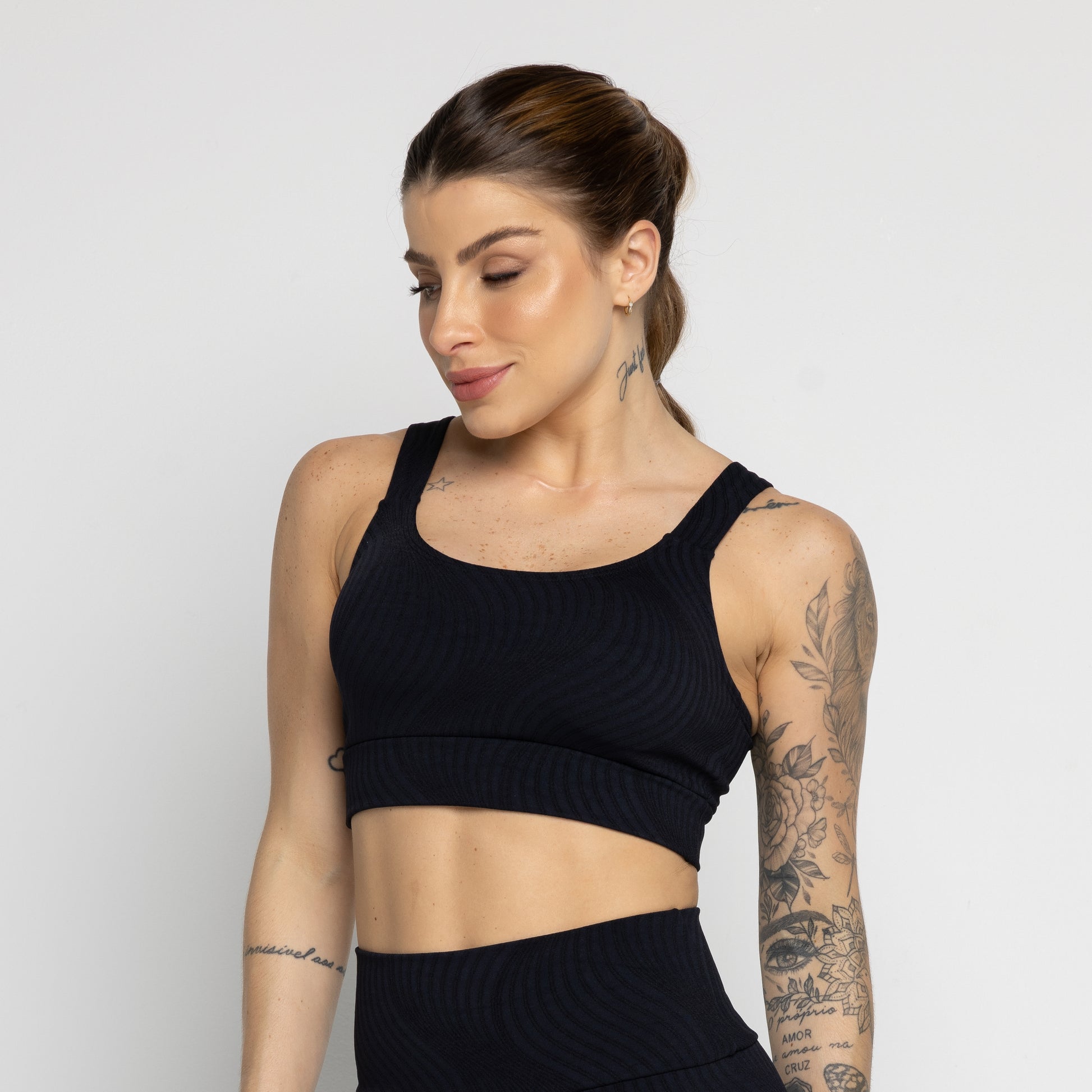 Top Jacquard Com Bojo Removível Preto - VEKYO