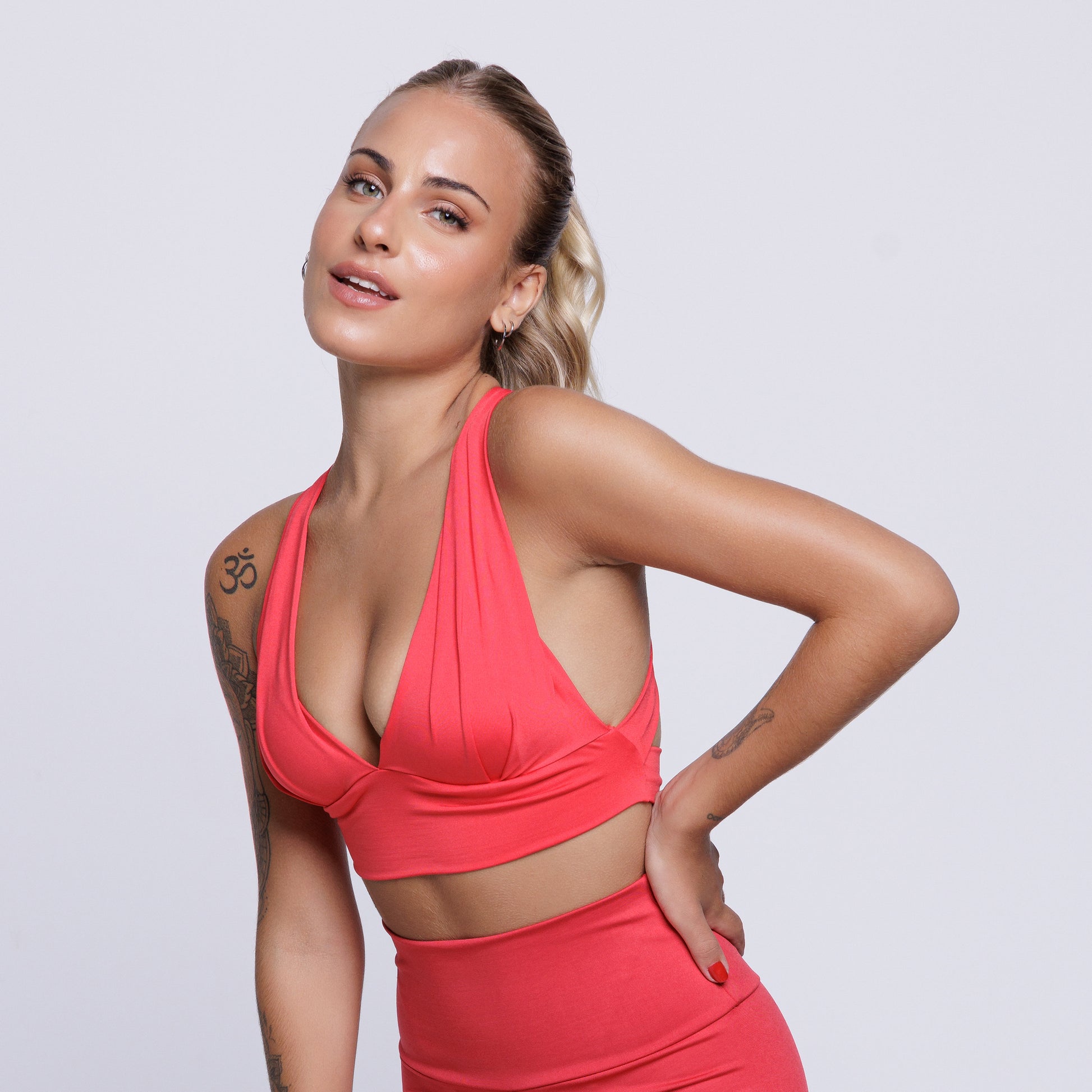 Top Suplex Feminino com Bojo Costa Cruzada Vermelho - VEKYO