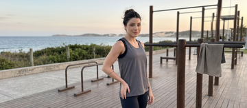 Regata Fitness Dry Fit Lisa Chumbo: como montar looks frescos, estilosos e que valorizam o corpo na meia-estação