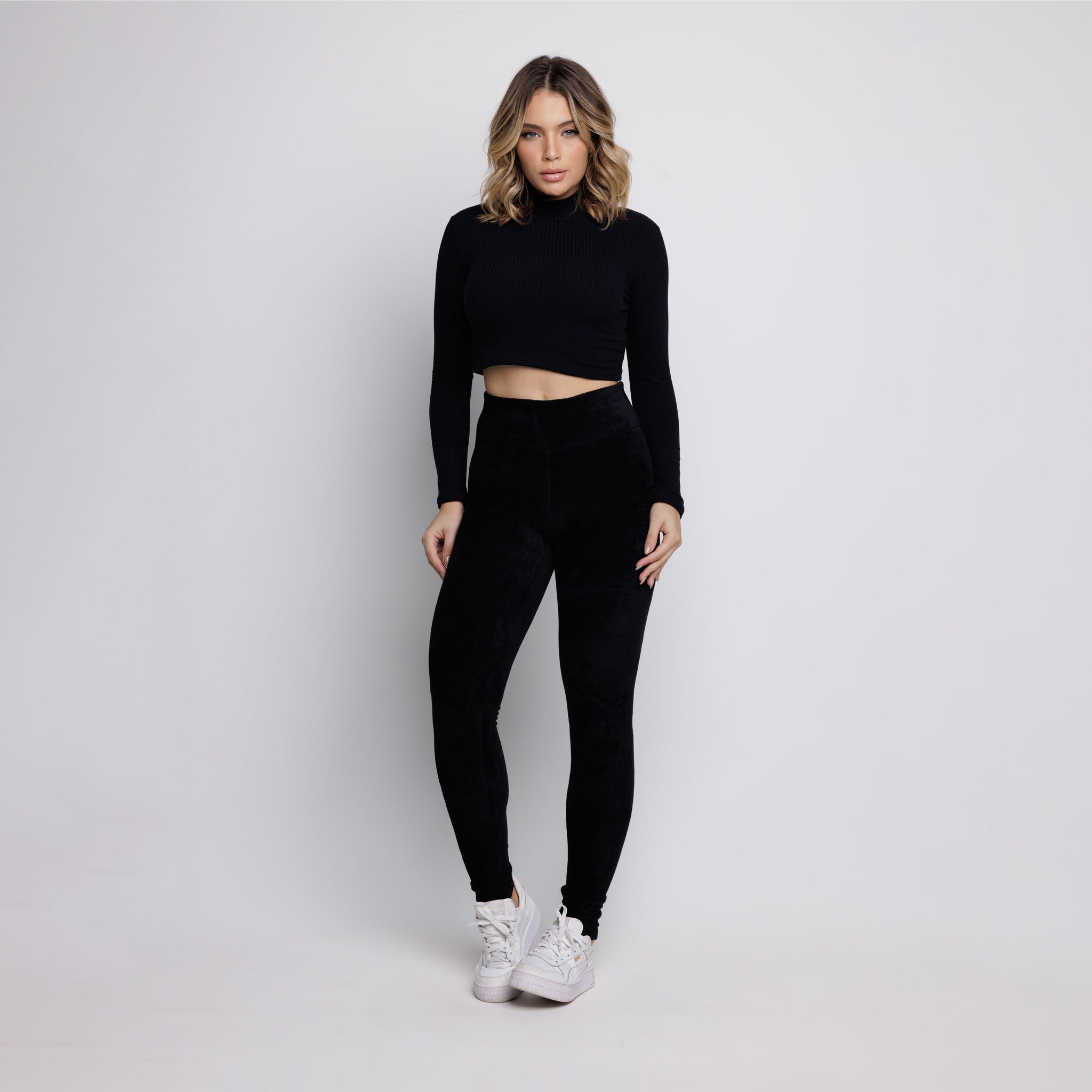 Calça Legging Veludo Cotelê Cós Alto Preto