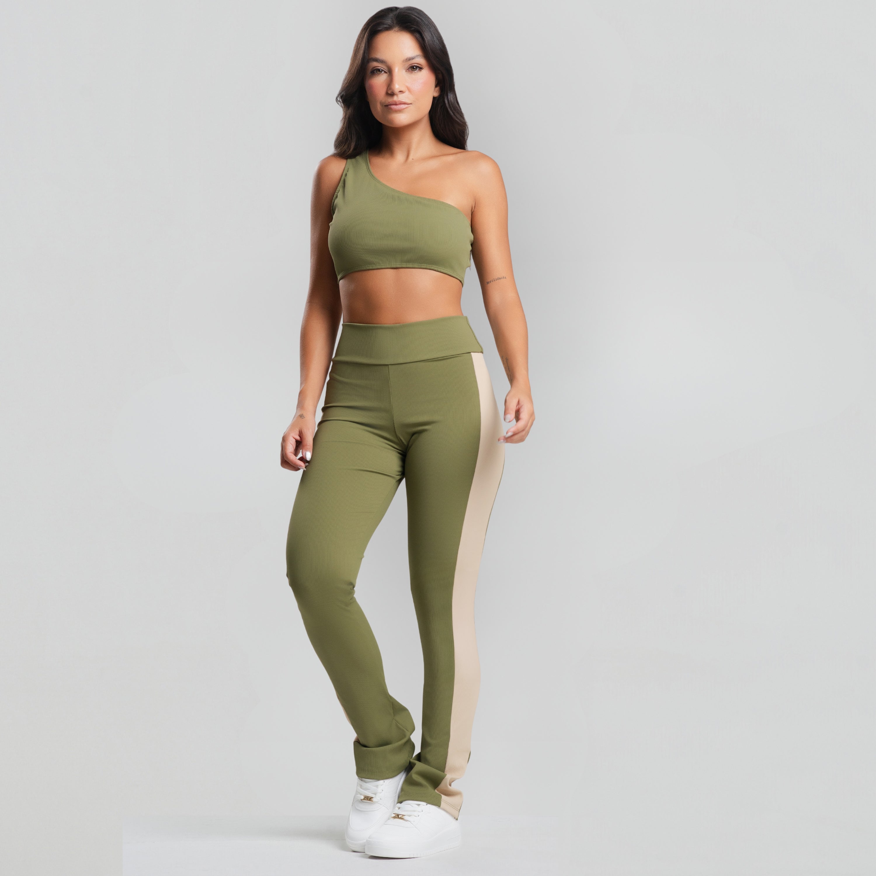 Conjunto Top Ombro Só e Calça Flare Bicolor Canelada Verde - VEKYO
