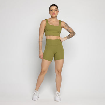 Conjunto Feminino Fitness Top e Short Not So Basic Verde