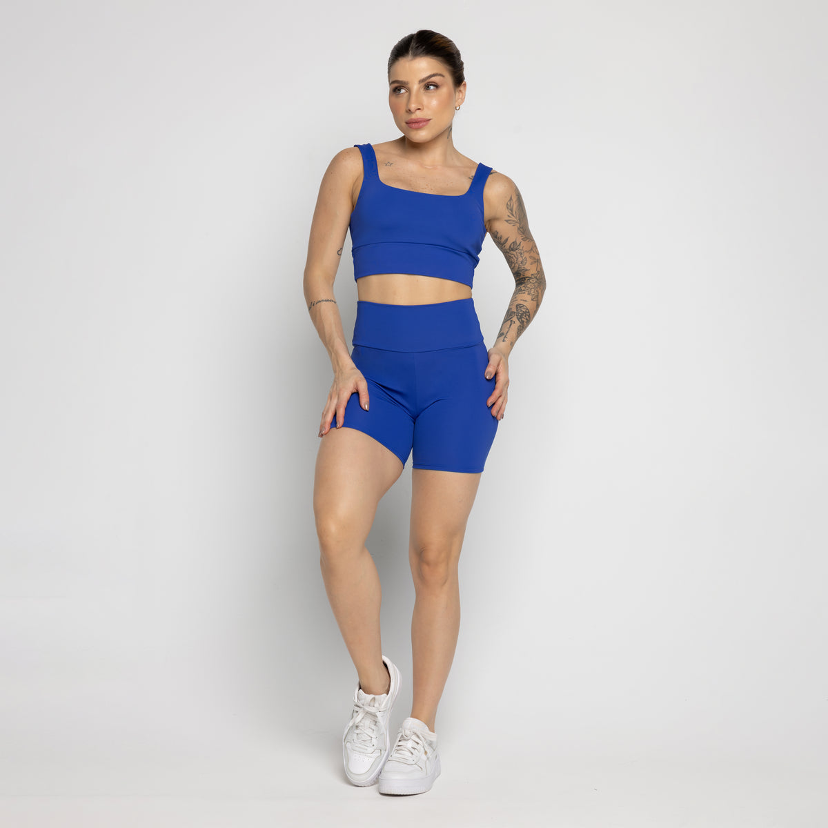 Conjunto Feminino Fitness Top e Short Not So Basic Royal