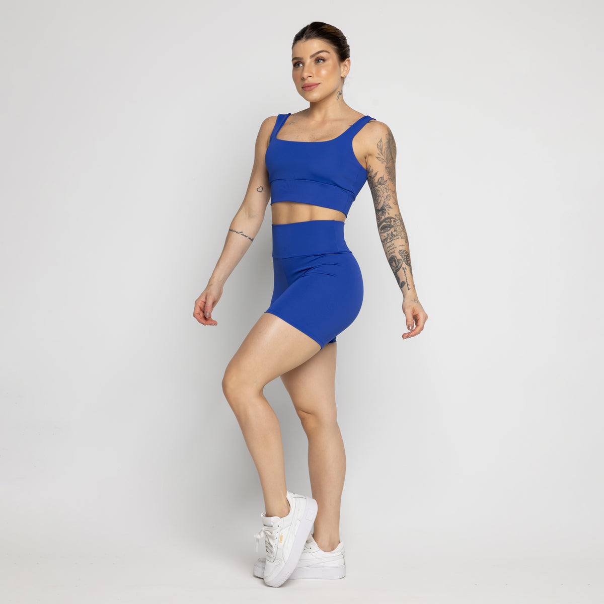 Conjunto Feminino Fitness Top e Short Not So Basic Royal