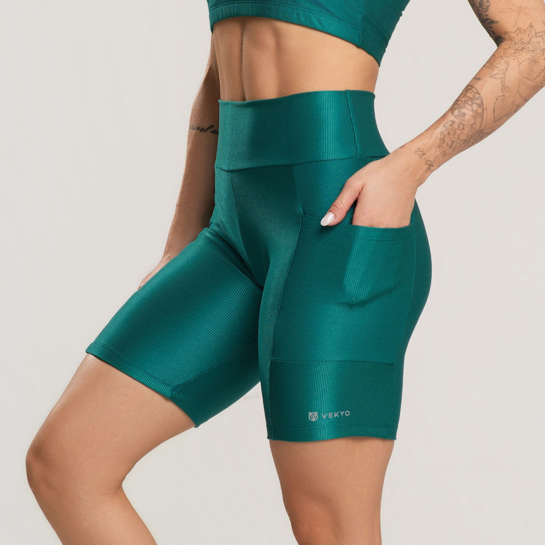 Bermuda Fitness Feminina Canelada Com Bolso Active Verde - VEKYO