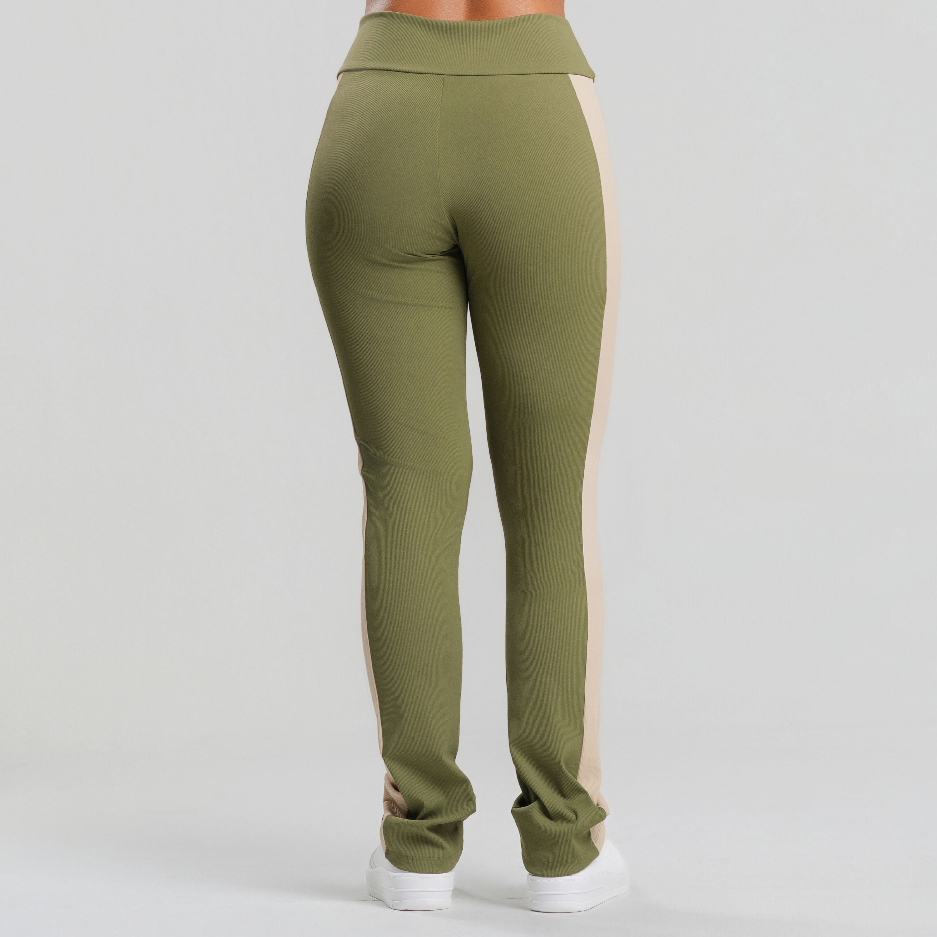 Calça Flare Canelada Bicolor Verde - VEKYO