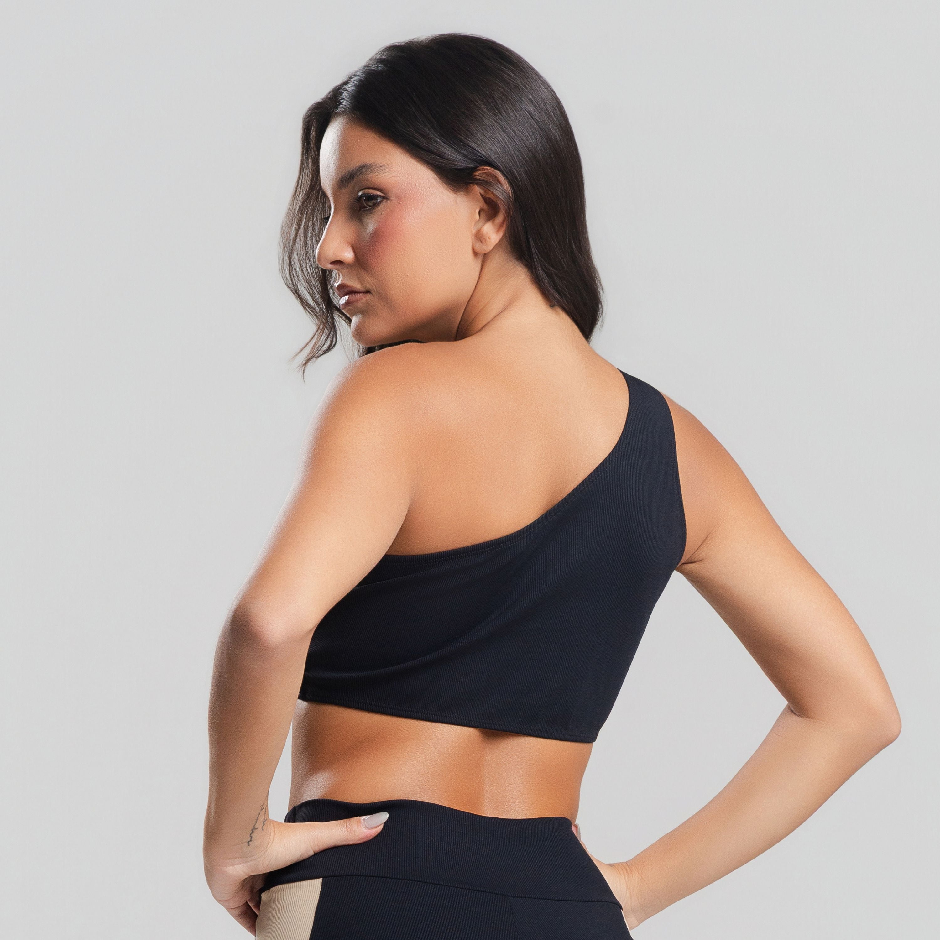 Top Canelado Um Obro Só Preto