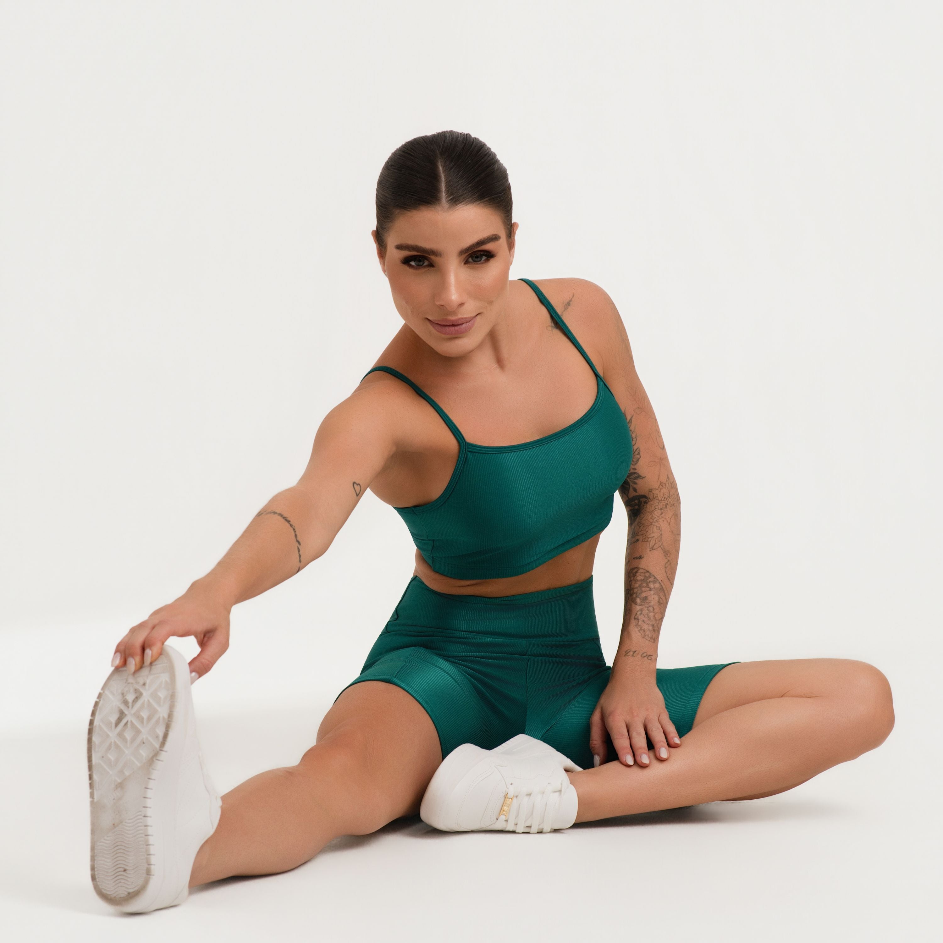 Conjunto Fitness Feminino Top e Bermuda Canelado ACTIVE Verde - VEKYO