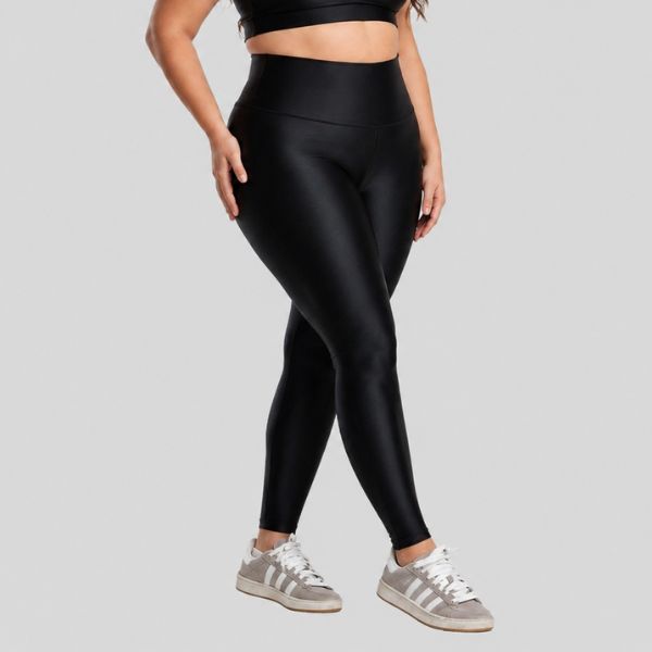 Calça Legging Plus Size ESSENTIAL Preto