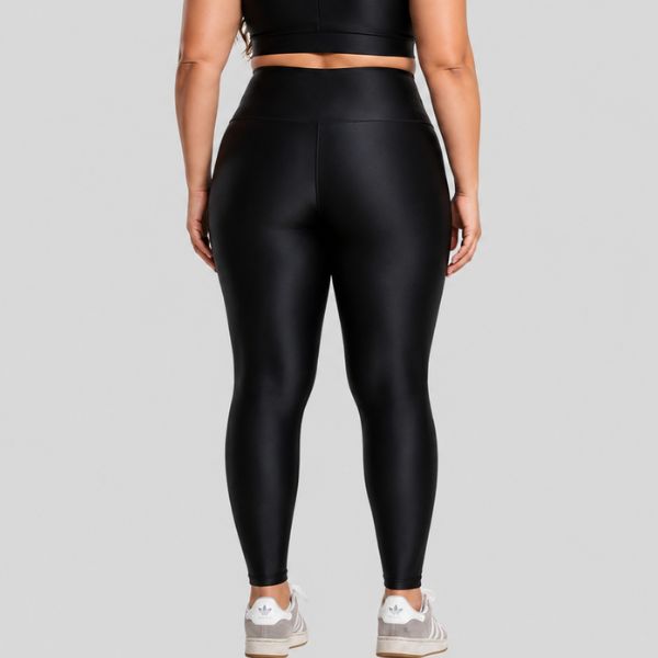 Calça Legging Plus Size ESSENTIAL Preto
