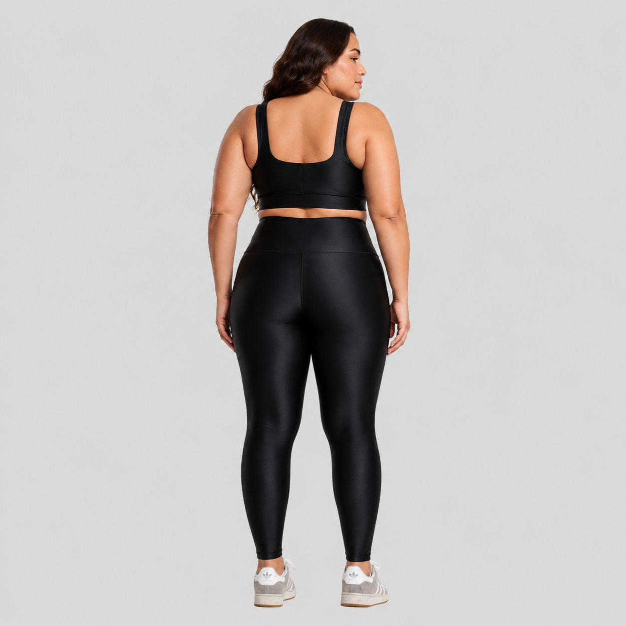 Conjunto Fitness Plus Size ESSENTIAL Preto