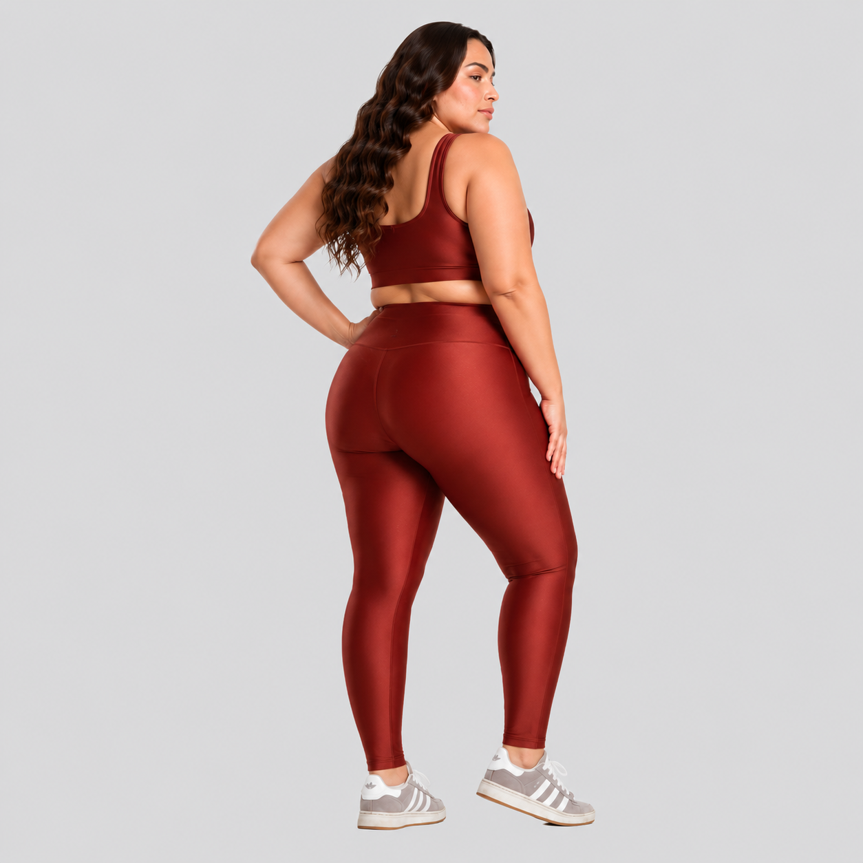 Conjunto Fitness Plus Size ESSENTIAL Marrom