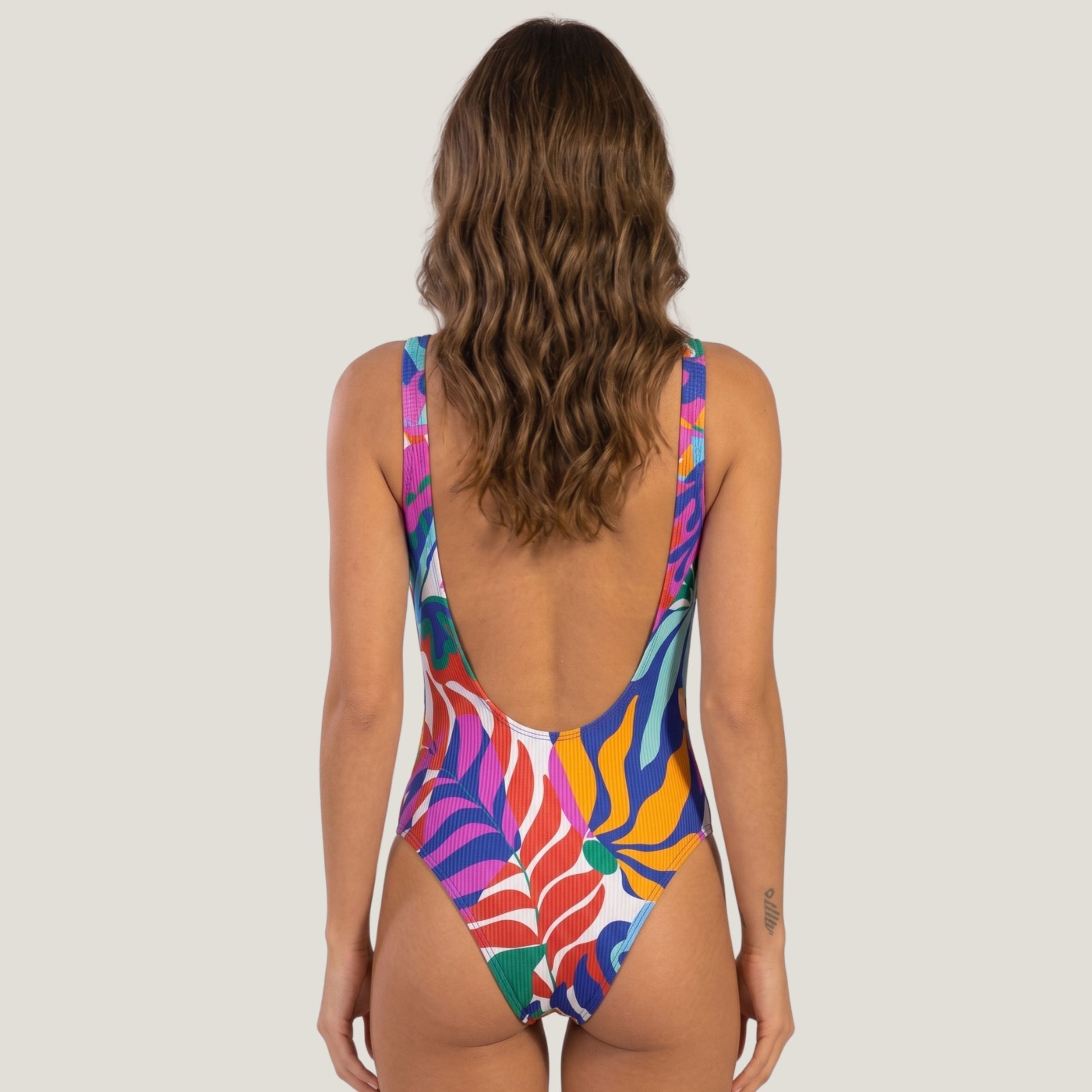 Maiô Cavado Canelado Estampado Branco - VEKYO