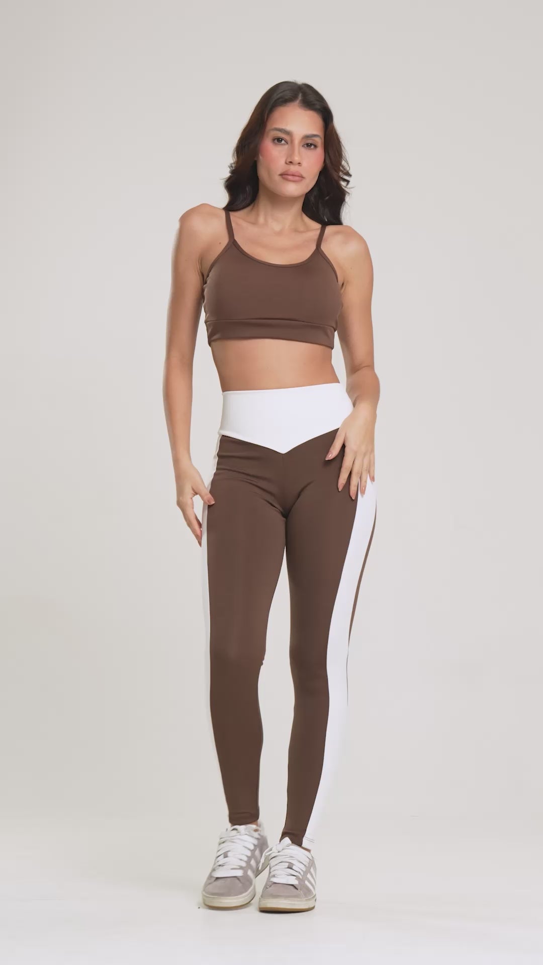 Conjunto Fitness Feminino Bicolor Marrom