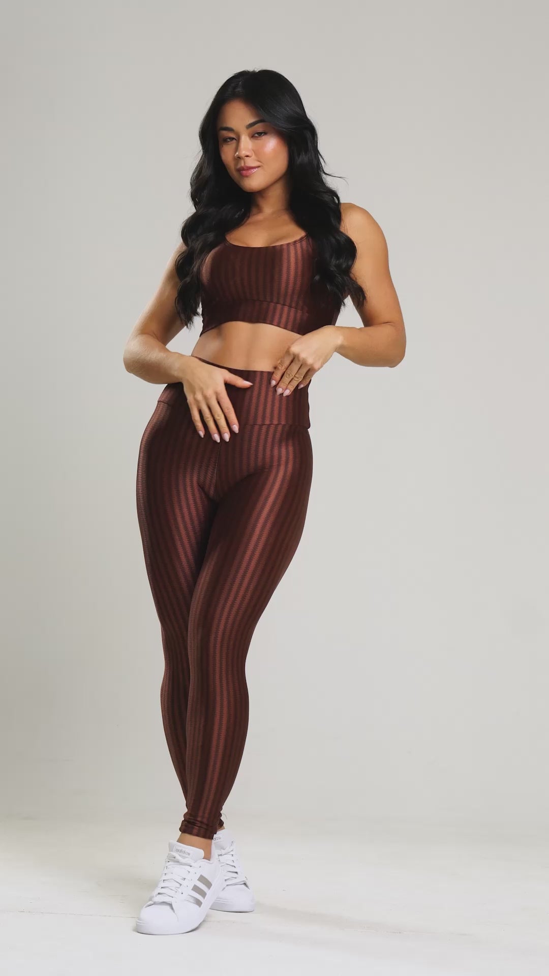 Top Fitness New Zig Com Bojo Removível Marrom