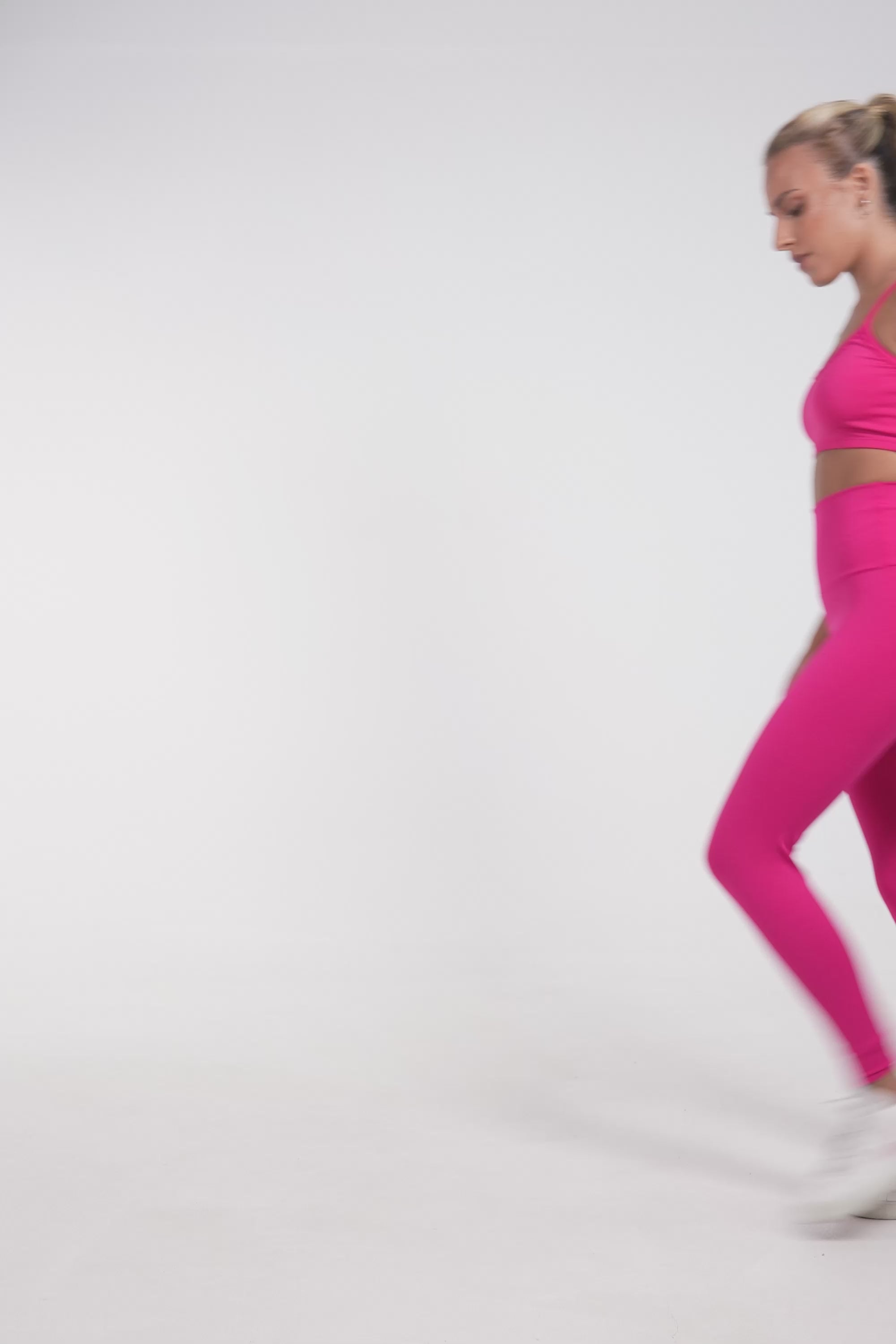 Top Fitness Nadador Feminino Alça Fina Sem Bojo Rosa