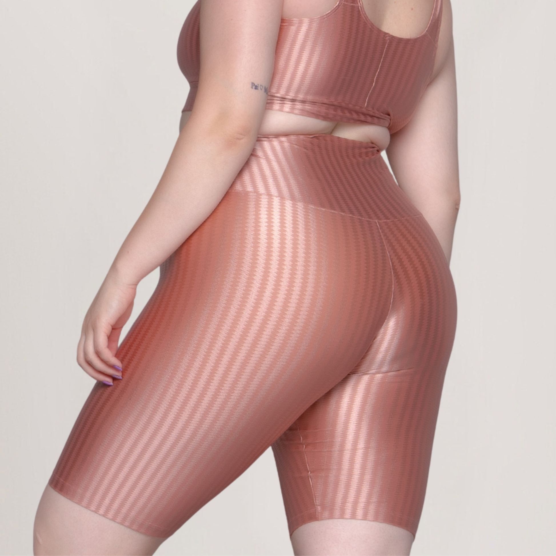 Bermuda New Zig Plus Size Rosa Claro - VEKYO