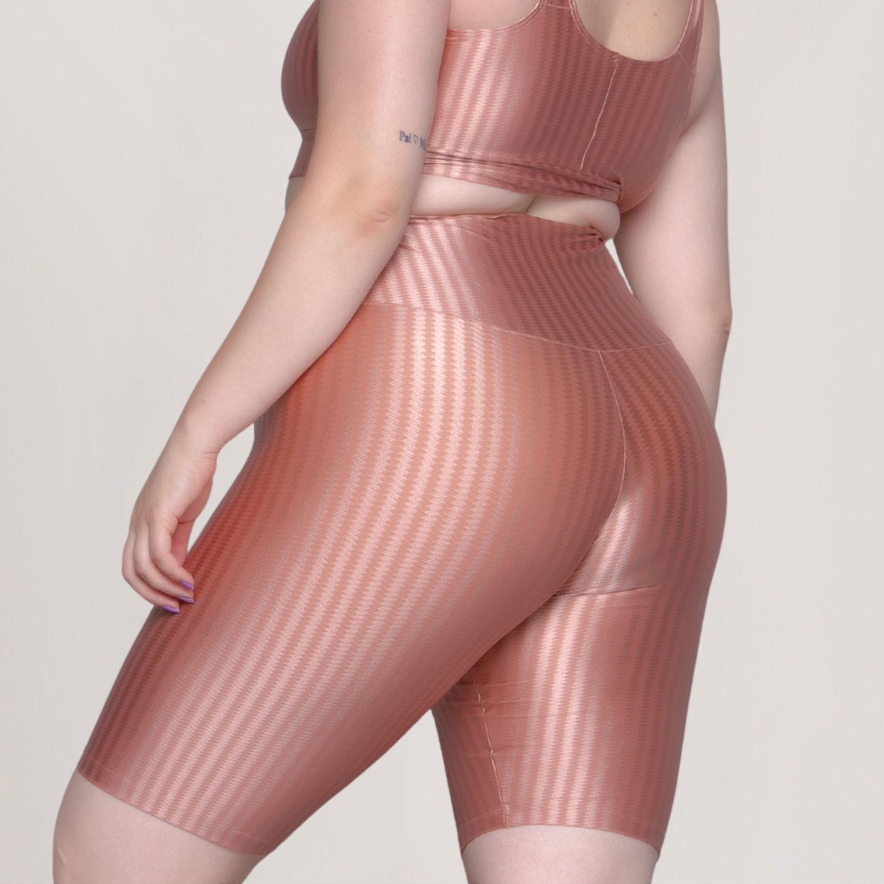 Bermuda New Zig Plus Size Rosa Claro - VEKYO