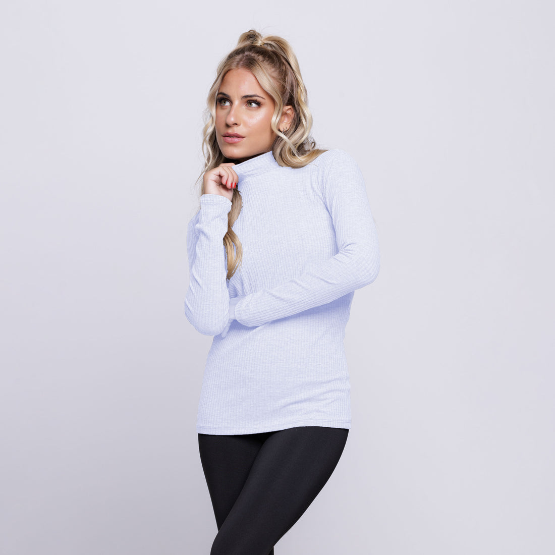 Blusa Canelada Gola Alta Manga Longa Branco - VEKYO