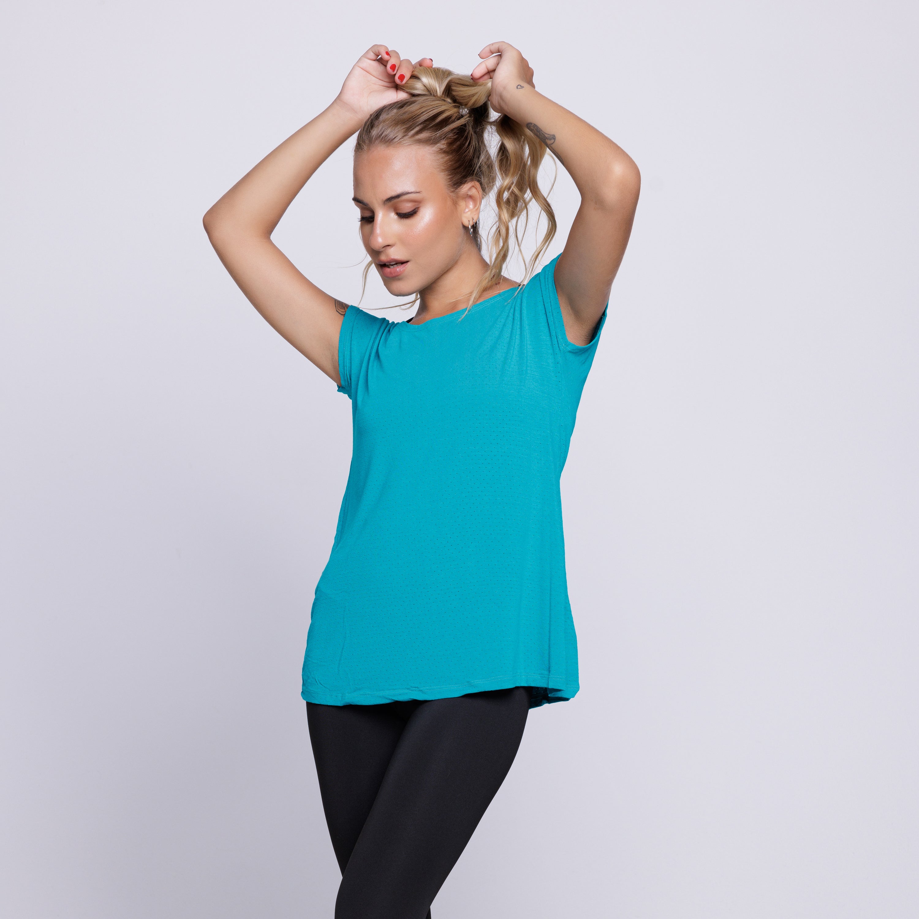 Blusa Fitness Furadinha Verde Água - VEKYO