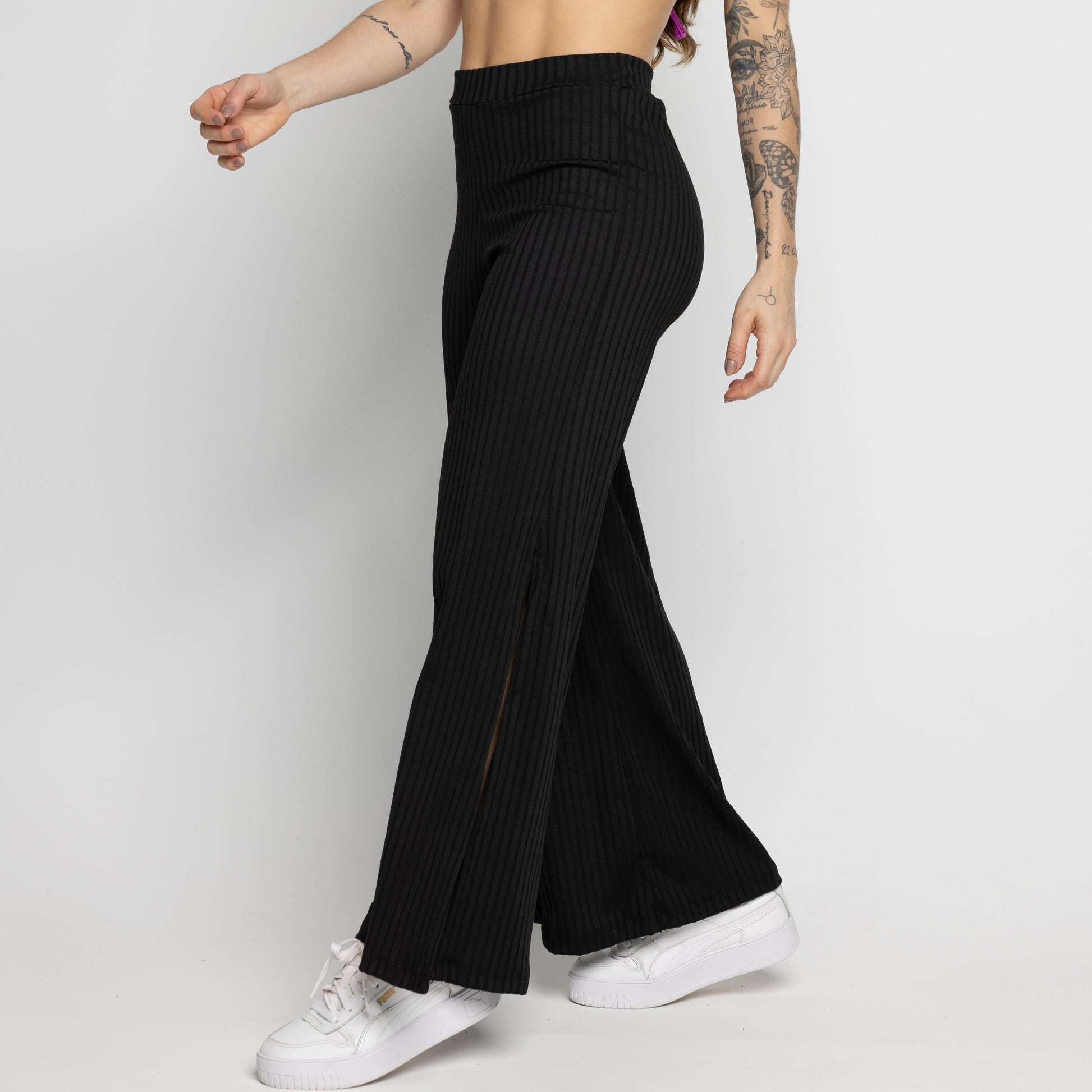 Calça Flare Pantalona Cintura Alta Com Fenda Preto - VEKYO