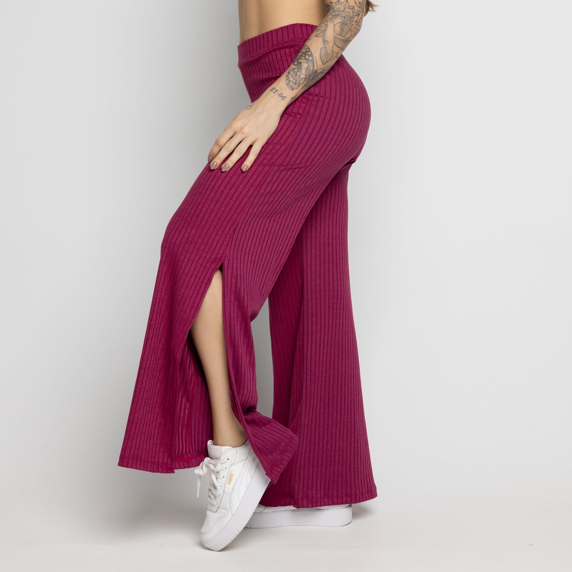 Calça Flare Pantalona Cintura Alta Com Fenda Vinho - VEKYO