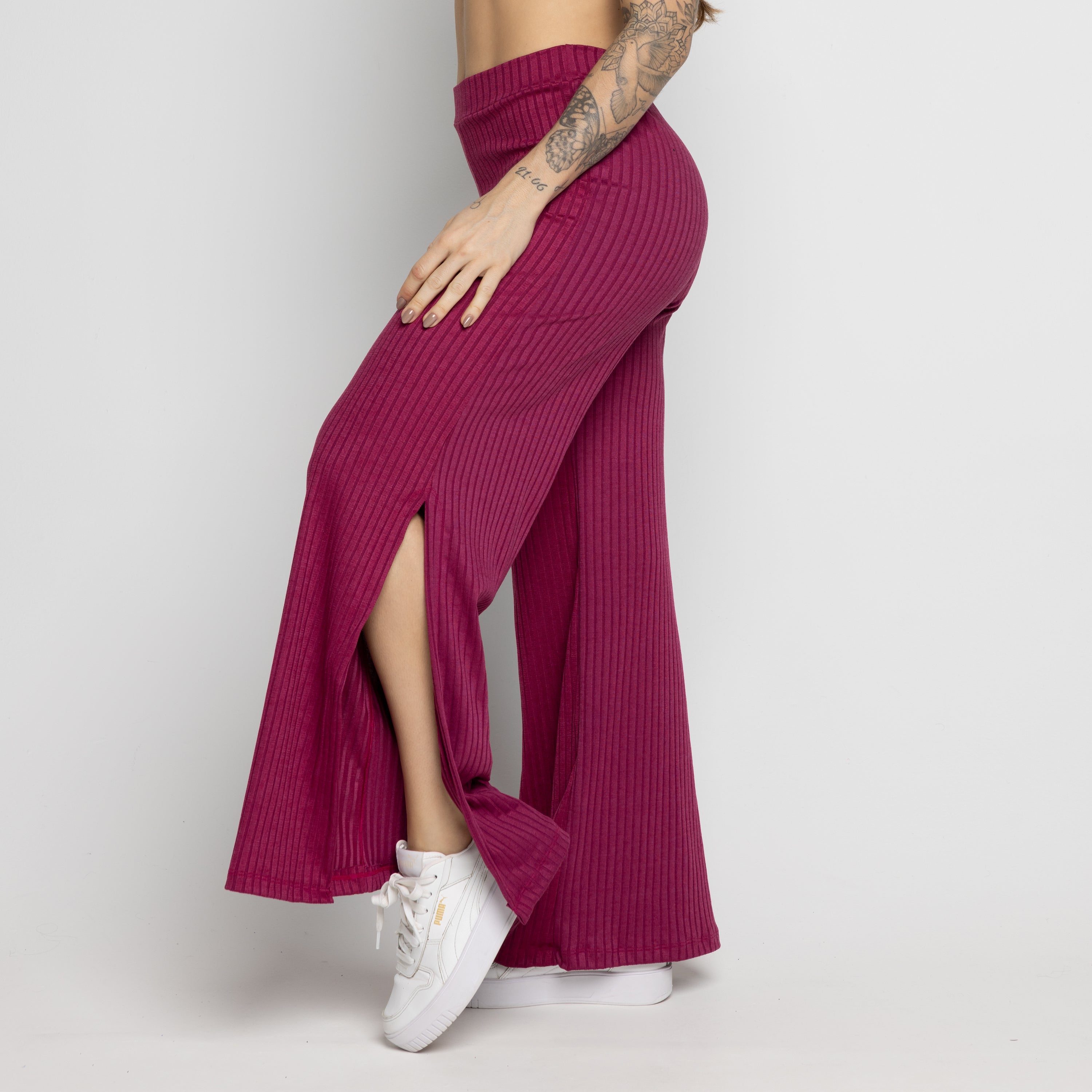 Calça Flare Pantalona Cintura Alta Com Fenda Vinho - VEKYO