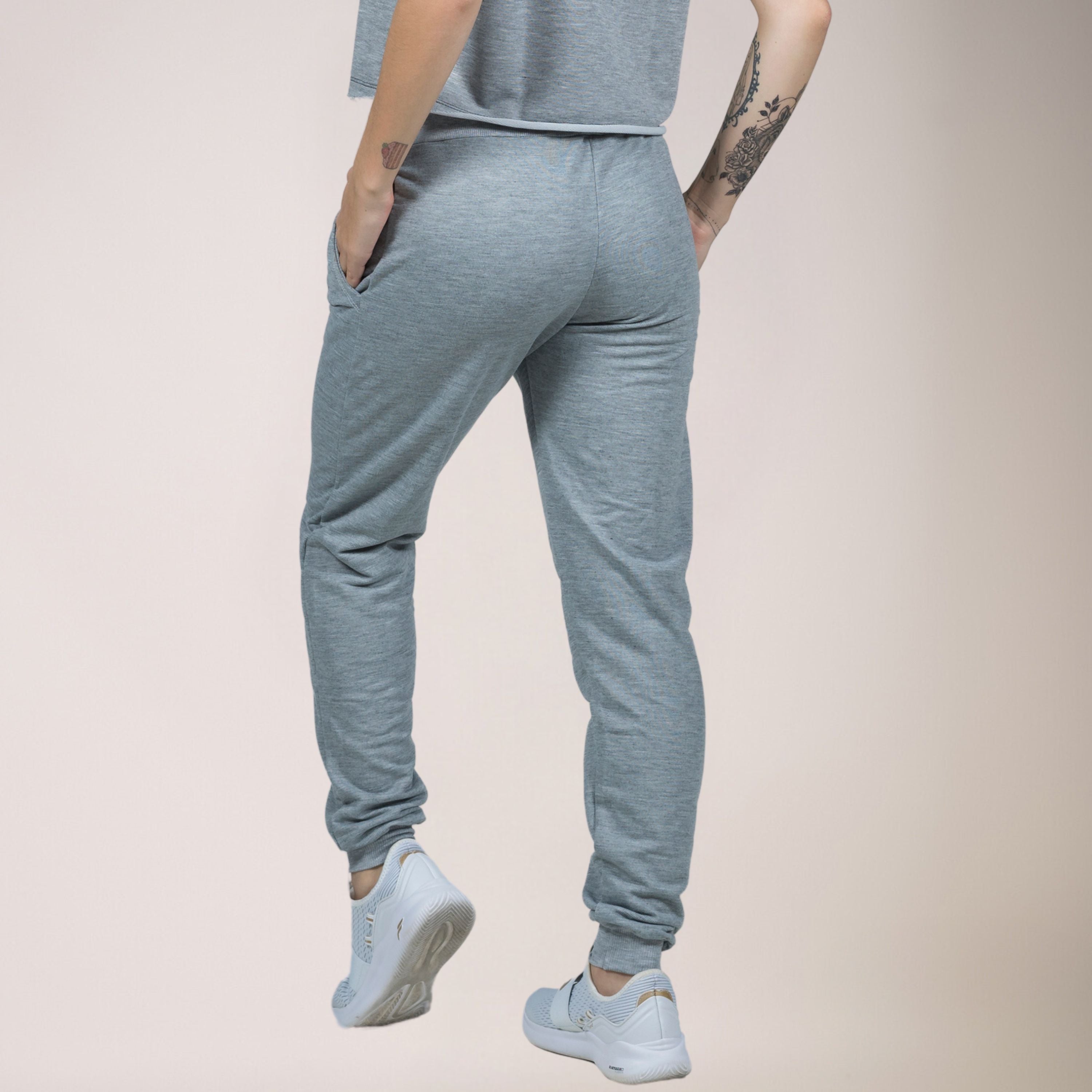 Calça Jogger Esportiva Moletinho Com Cadarço Cinza - VEKYO