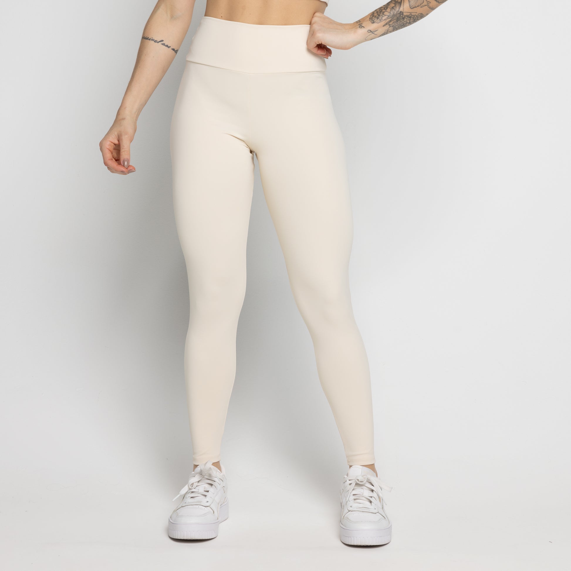 Calça Legging Not So Basic Off Vekyo - Frente