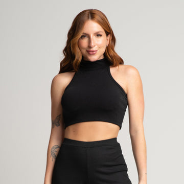 Cropped Crepe Gola Alta Texturizado Preto - VEKYO