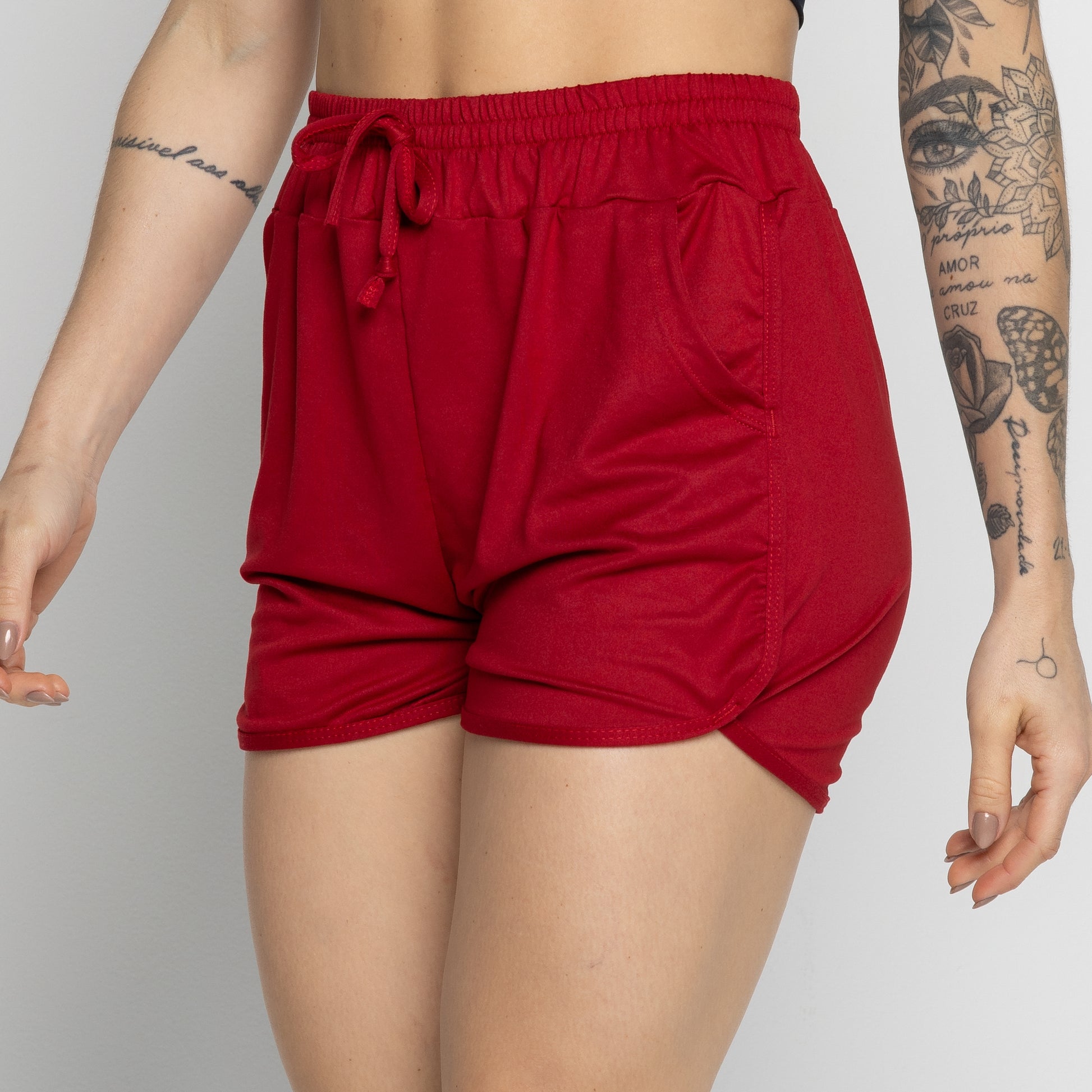 Short Esportivo Com Bolso Vermelho - VEKYO