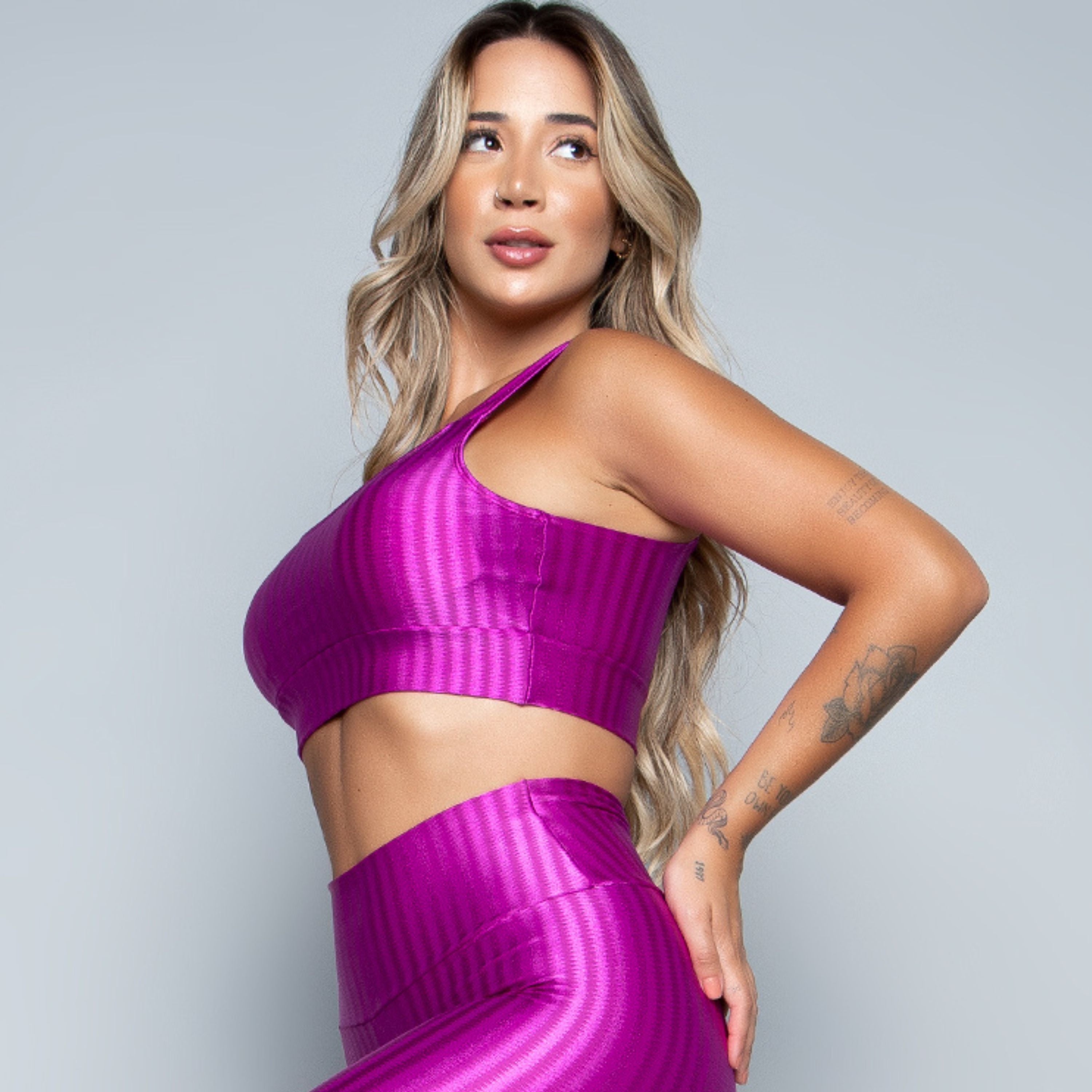 Top Fitness New Zig Com Bojo Removível Jaipur - VEKYO